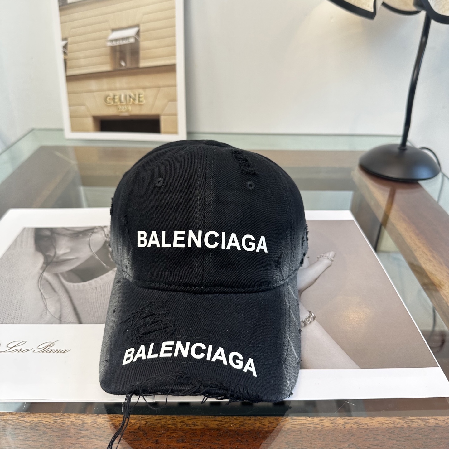 新品Balenciaga 巴黎世家字母新款棒球帽现货秒发🧢简约时尚超级无敌好看的帽子！情侣款！