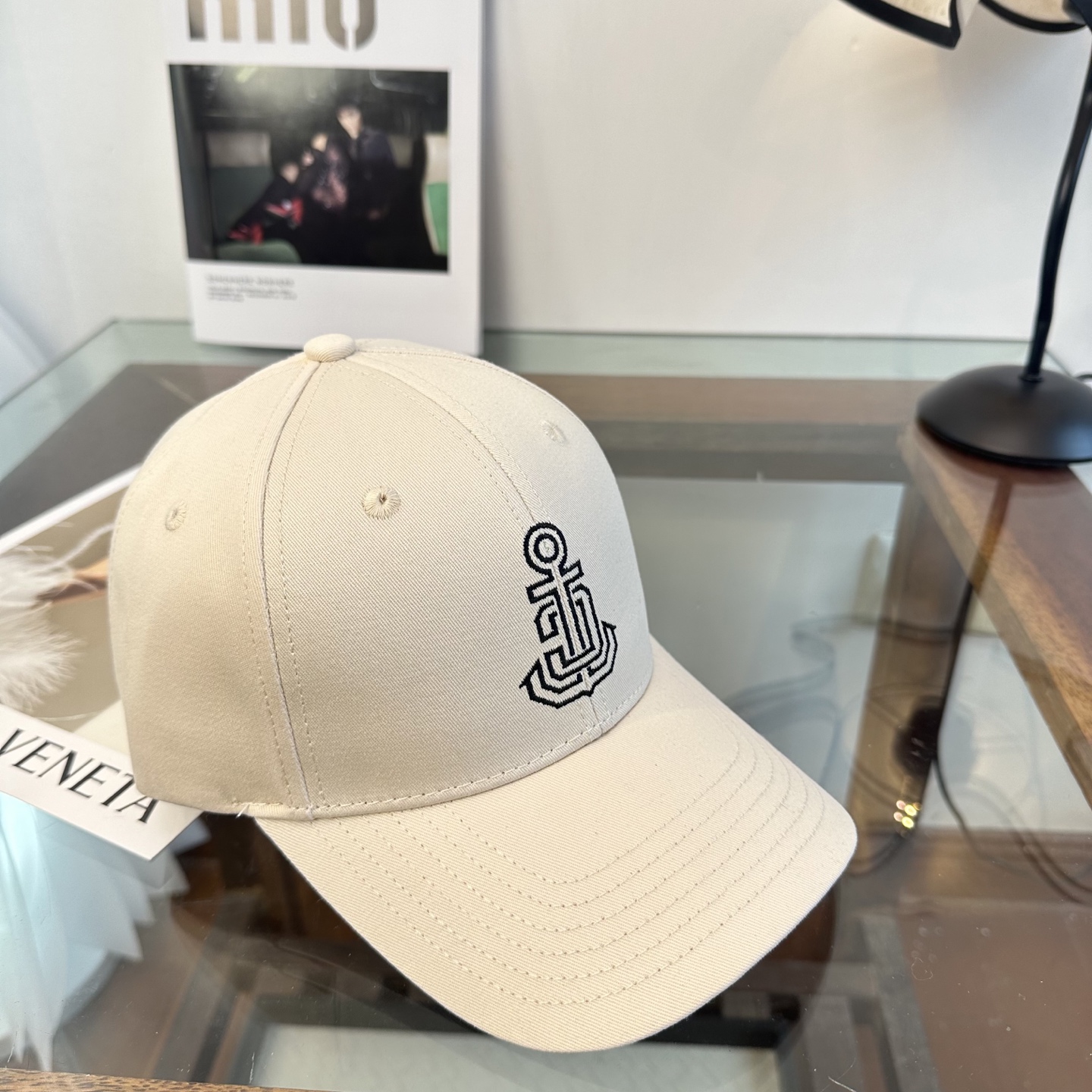 爆款CELINE（赛琳）简约明星同款最新棒球帽，时尚潮流，高端做工！每一个帽子都是用心之作！非一般的品质