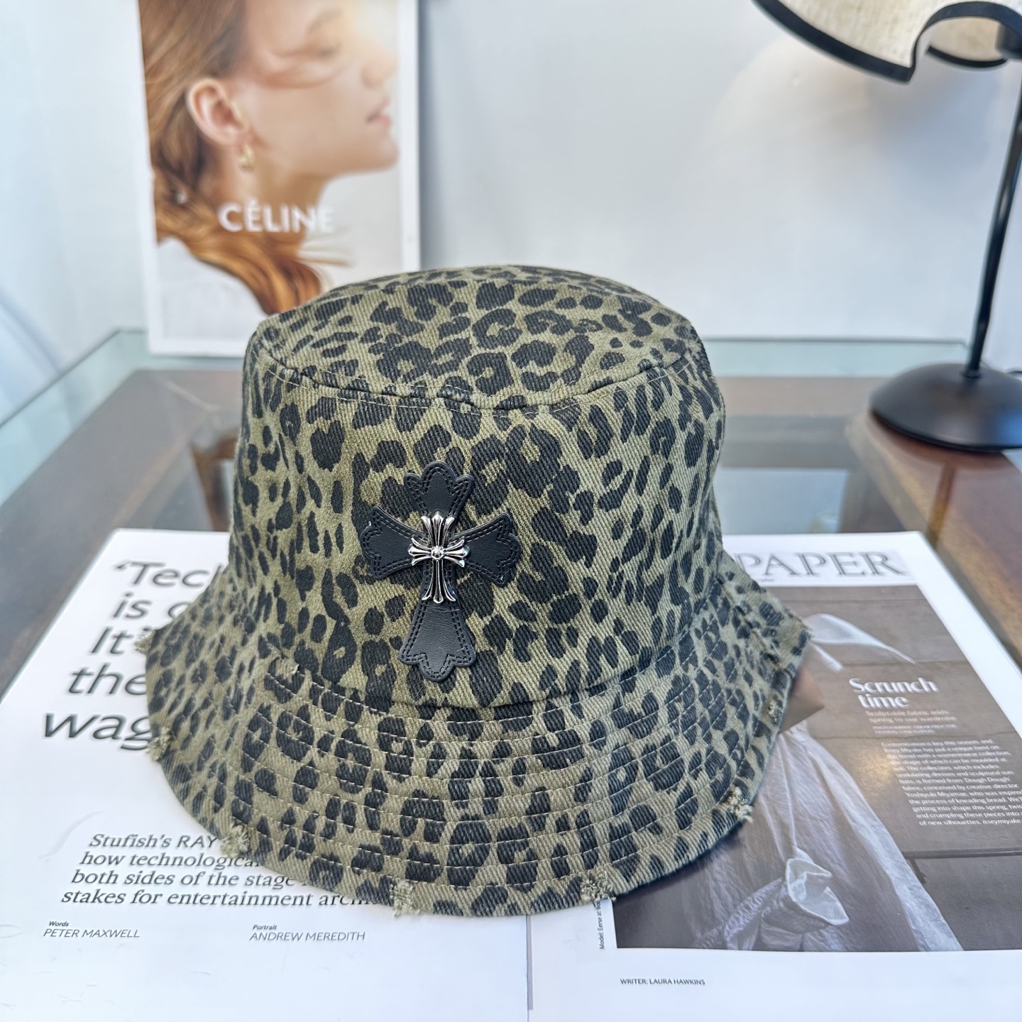 Chrome Hearts 克罗心豹纹 拼皮十字架 渔夫帽，男女同款。