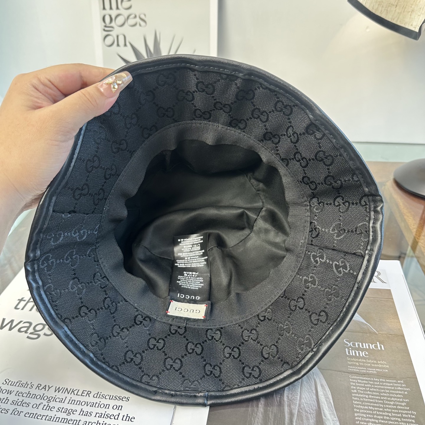 、GUCCI古奇 原单渔夫帽 专柜热卖款 轻盈透气。完美版型，对格精准无误，原厂品质，独家实物拍摄，男女