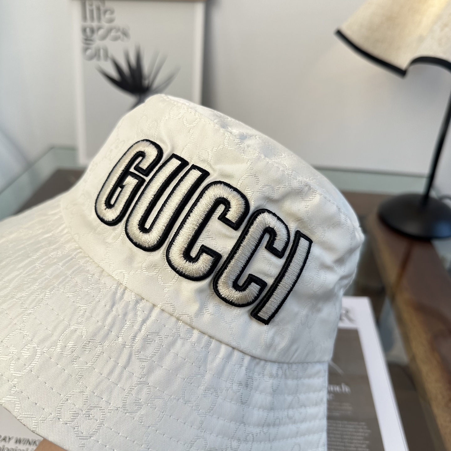 Gucci 古奇 原单渔夫帽 专柜热卖款 轻盈透气。完美版型，对格精准无误，原厂品质，独家实物拍摄，男女