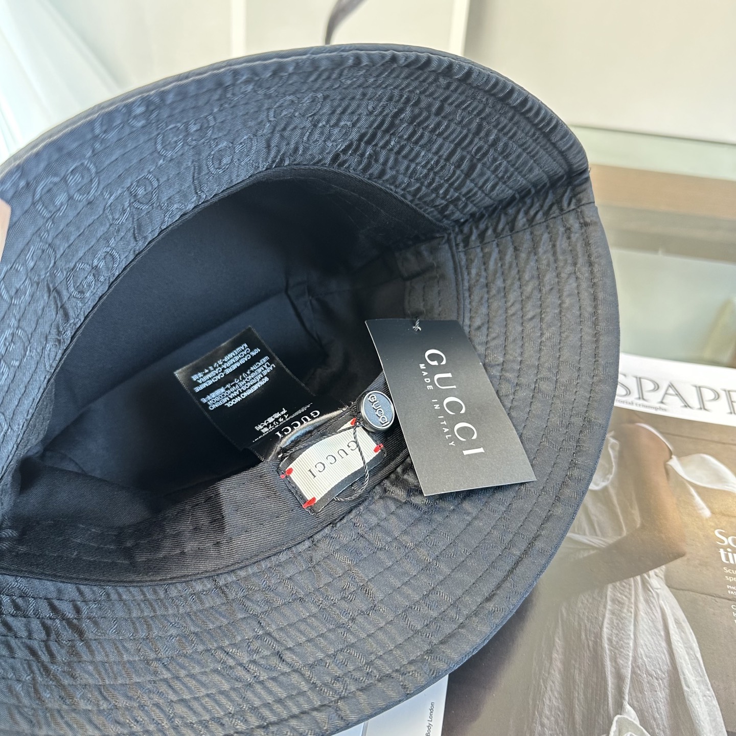 Gucci 古奇 原单渔夫帽 专柜热卖款 轻盈透气。完美版型，对格精准无误，原厂品质，独家实物拍摄，男女