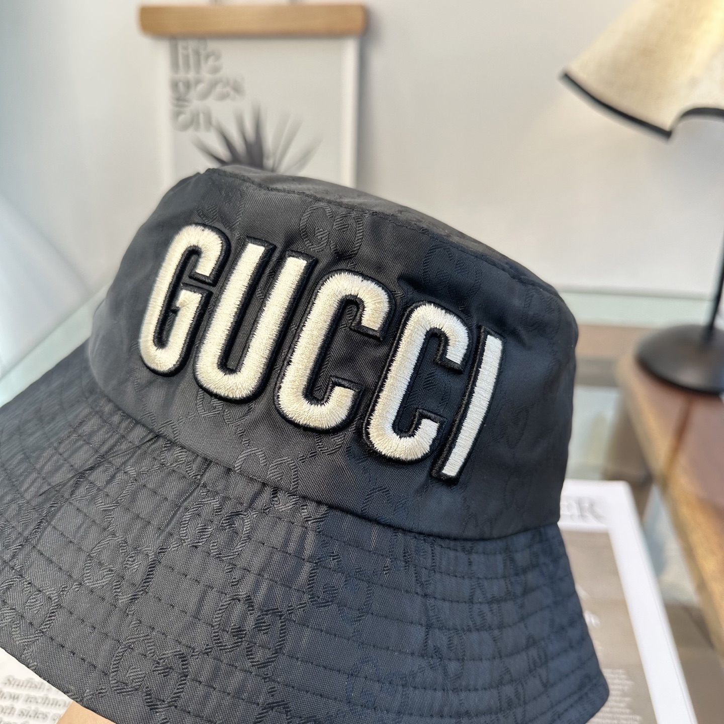 Gucci 古奇 原单渔夫帽 专柜热卖款 轻盈透气。完美版型，对格精准无误，原厂品质，独家实物拍摄，男女