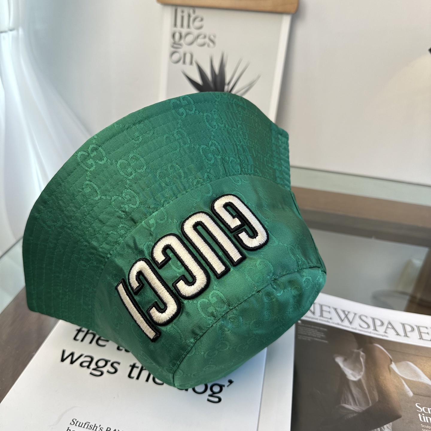 Gucci 古奇 原单渔夫帽 专柜热卖款 轻盈透气。完美版型，对格精准无误，原厂品质，独家实物拍摄，男女