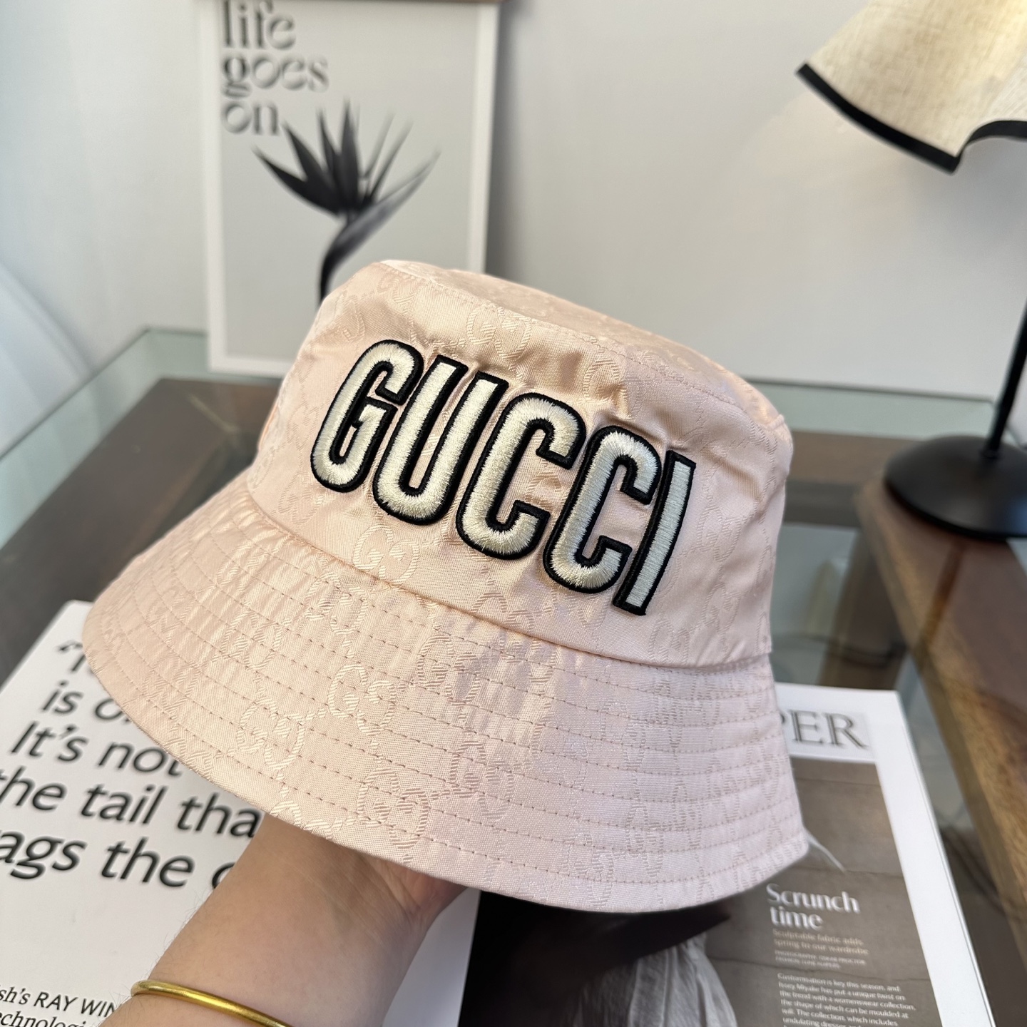 Gucci 古奇 原单渔夫帽 专柜热卖款 轻盈透气。完美版型，对格精准无误，原厂品质，独家实物拍摄，男女