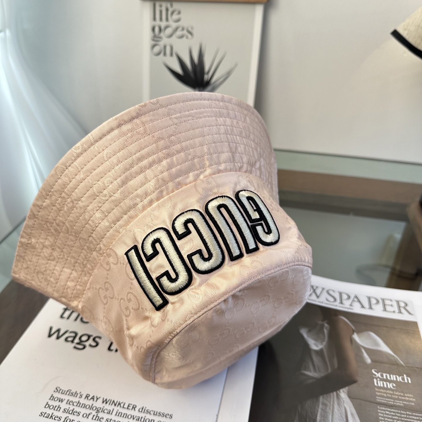 Gucci 古奇 原单渔夫帽 专柜热卖款 轻盈透气。完美版型，对格精准无误，原厂品质，独家实物拍摄，男女