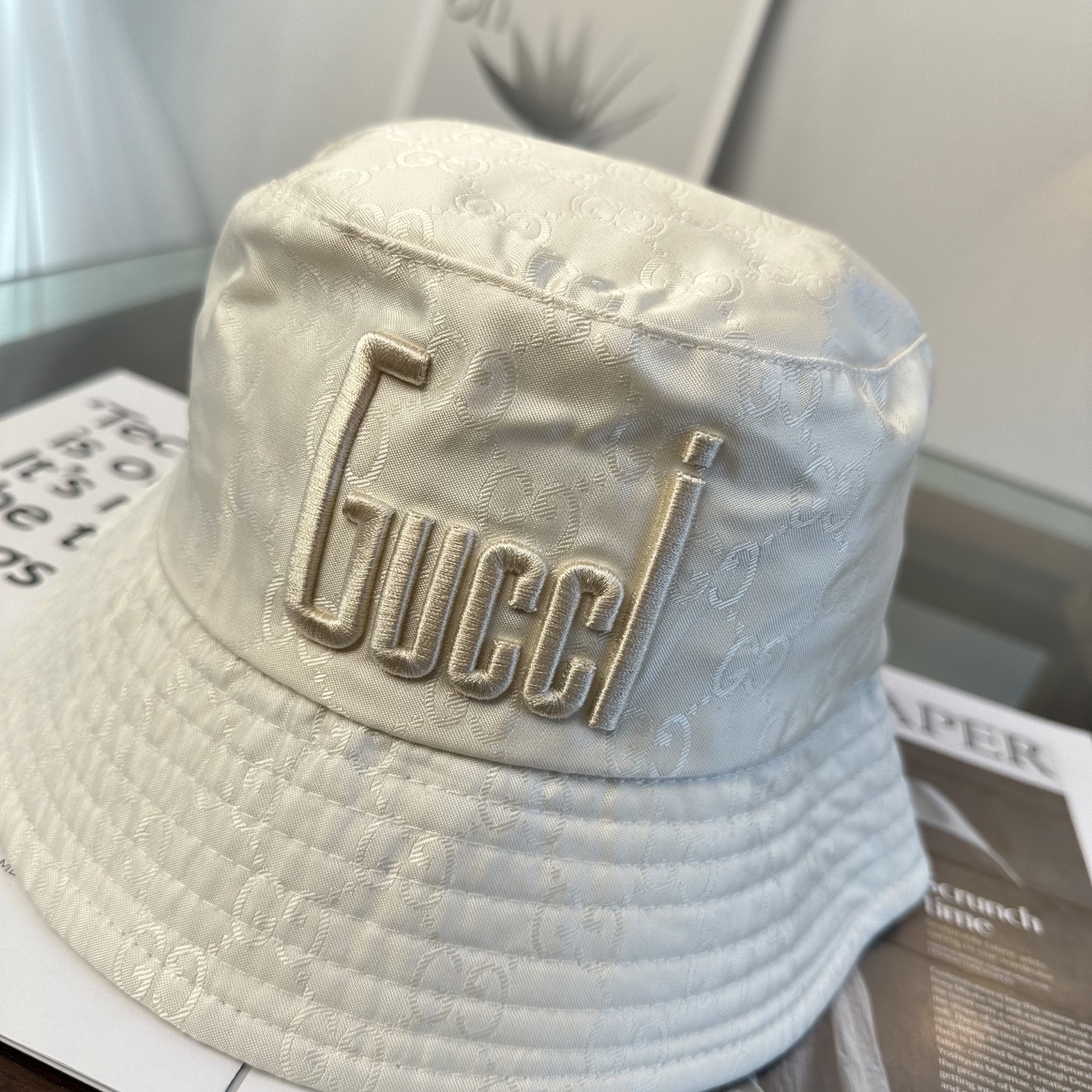 Gucci 古奇 原单渔夫帽 专柜热卖款 轻盈透气。完美版型，对格精准无误，原厂品质，独家实物拍摄，男女