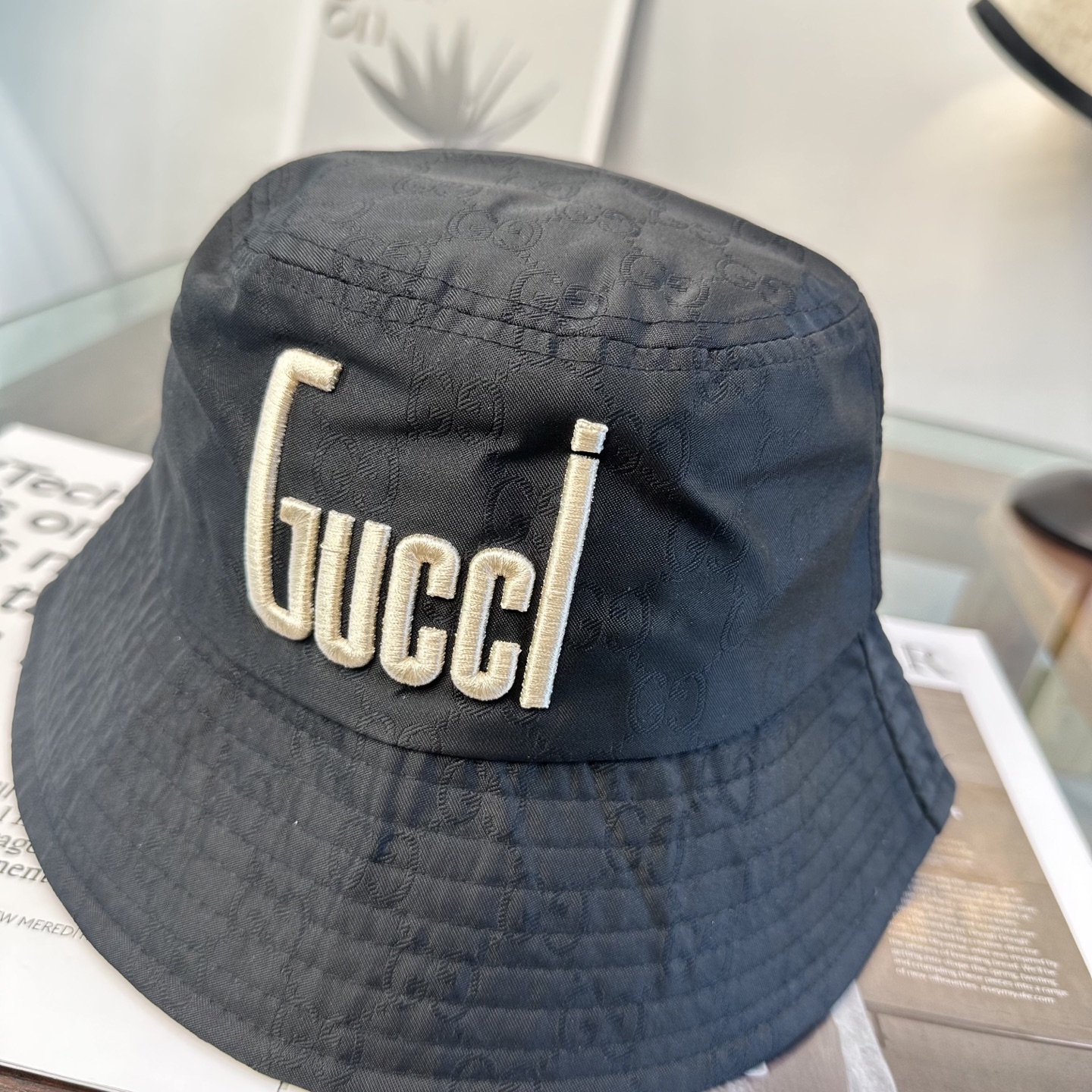 Gucci 古奇 原单渔夫帽 专柜热卖款 轻盈透气。完美版型，对格精准无误，原厂品质，独家实物拍摄，男女