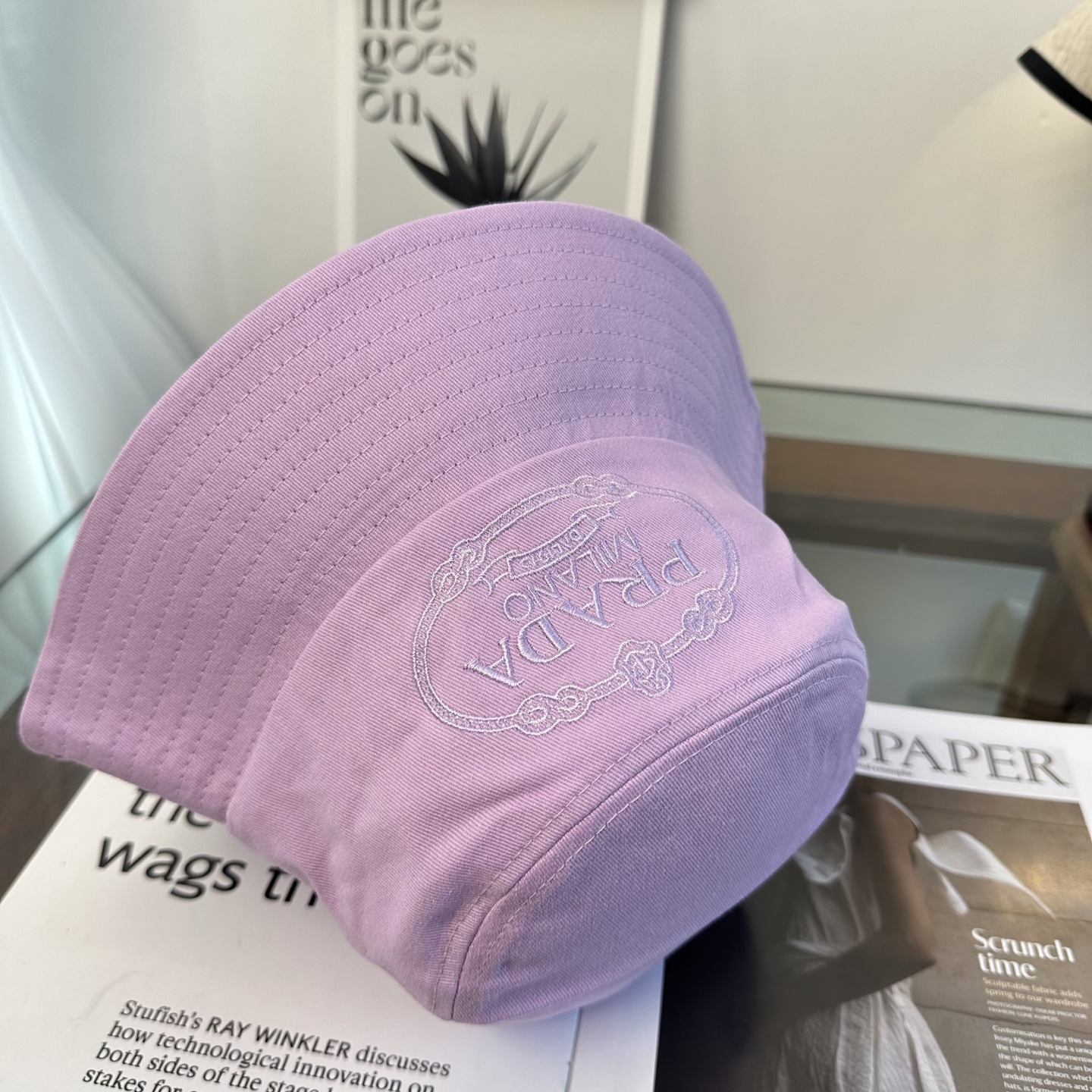 普拉达 Prada 经典渔夫帽，显脸小 大牌款超好搭配，赶紧入手！