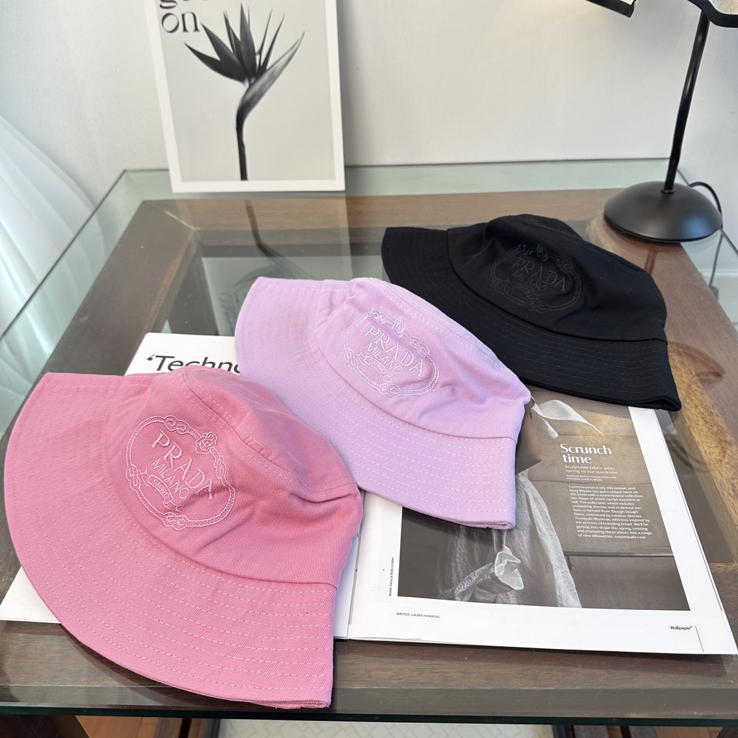 普拉达 Prada 经典渔夫帽，显脸小 大牌款超好搭配，赶紧入手！