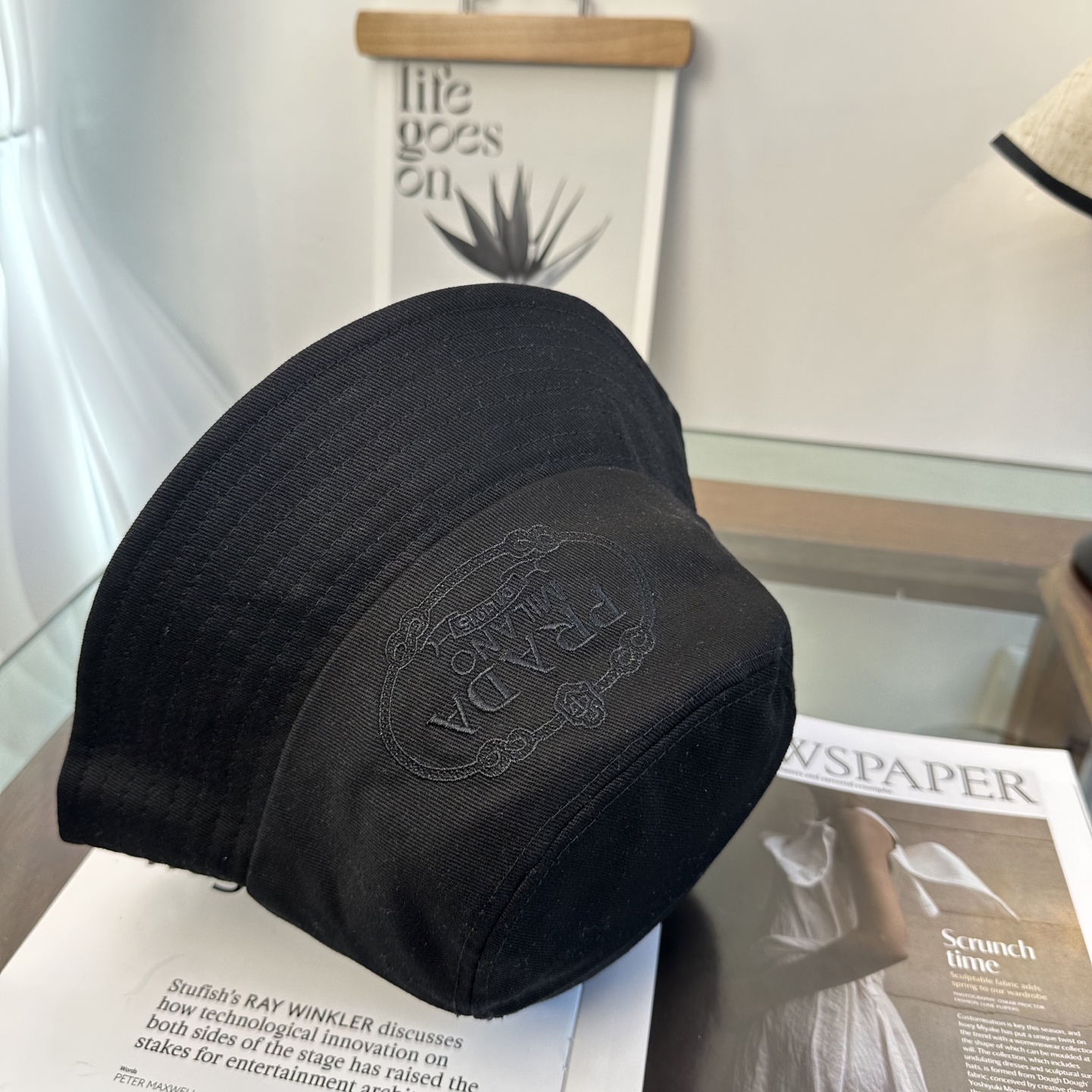 普拉达 Prada 经典渔夫帽，显脸小 大牌款超好搭配，赶紧入手！