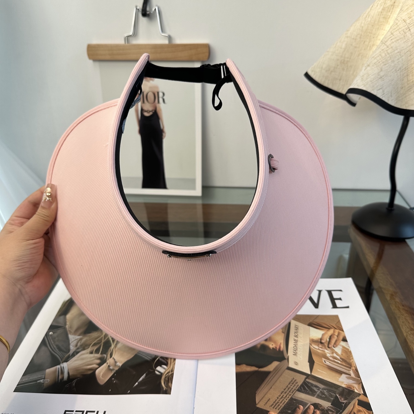 普拉达空顶帽遮阳效果一流🥳🥳墙裂推荐🔺