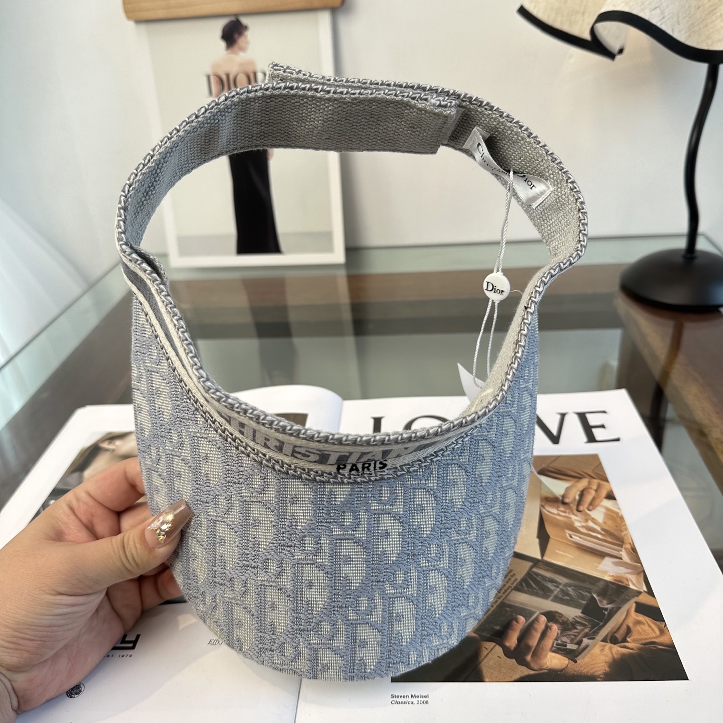 Dior DIOR迪奥 2026春夏新款空顶帽，超甜超乖的小空顶 ，细节和质感都拿捏得很完美 缤纷整个夏天