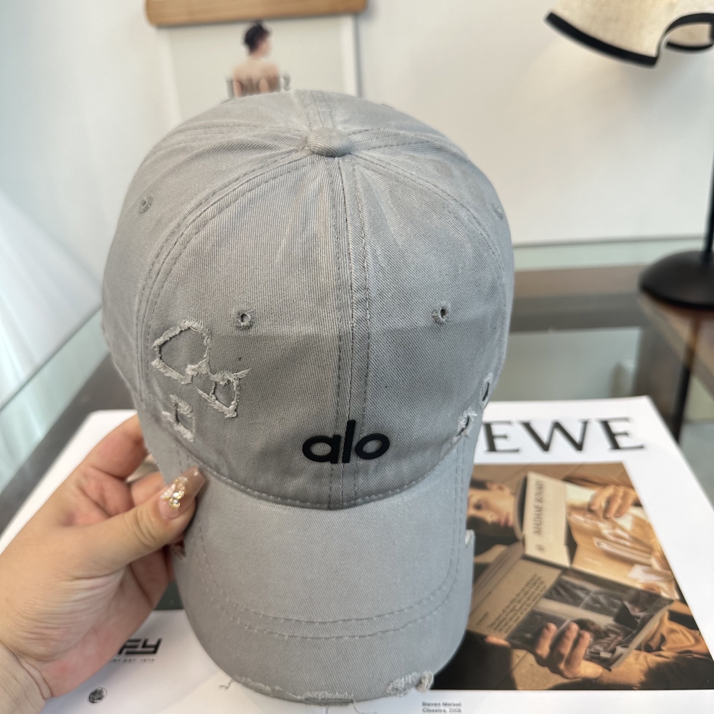 Alo 🔥爆款 新款棒球帽定制面料，简约时尚更透气，超火爆现货秒发