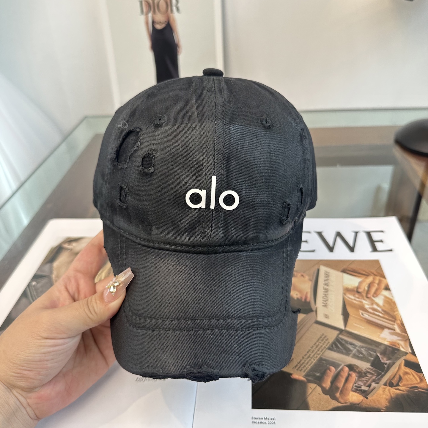 Alo 🔥爆款 新款棒球帽定制面料，简约时尚更透气，超火爆现货秒发