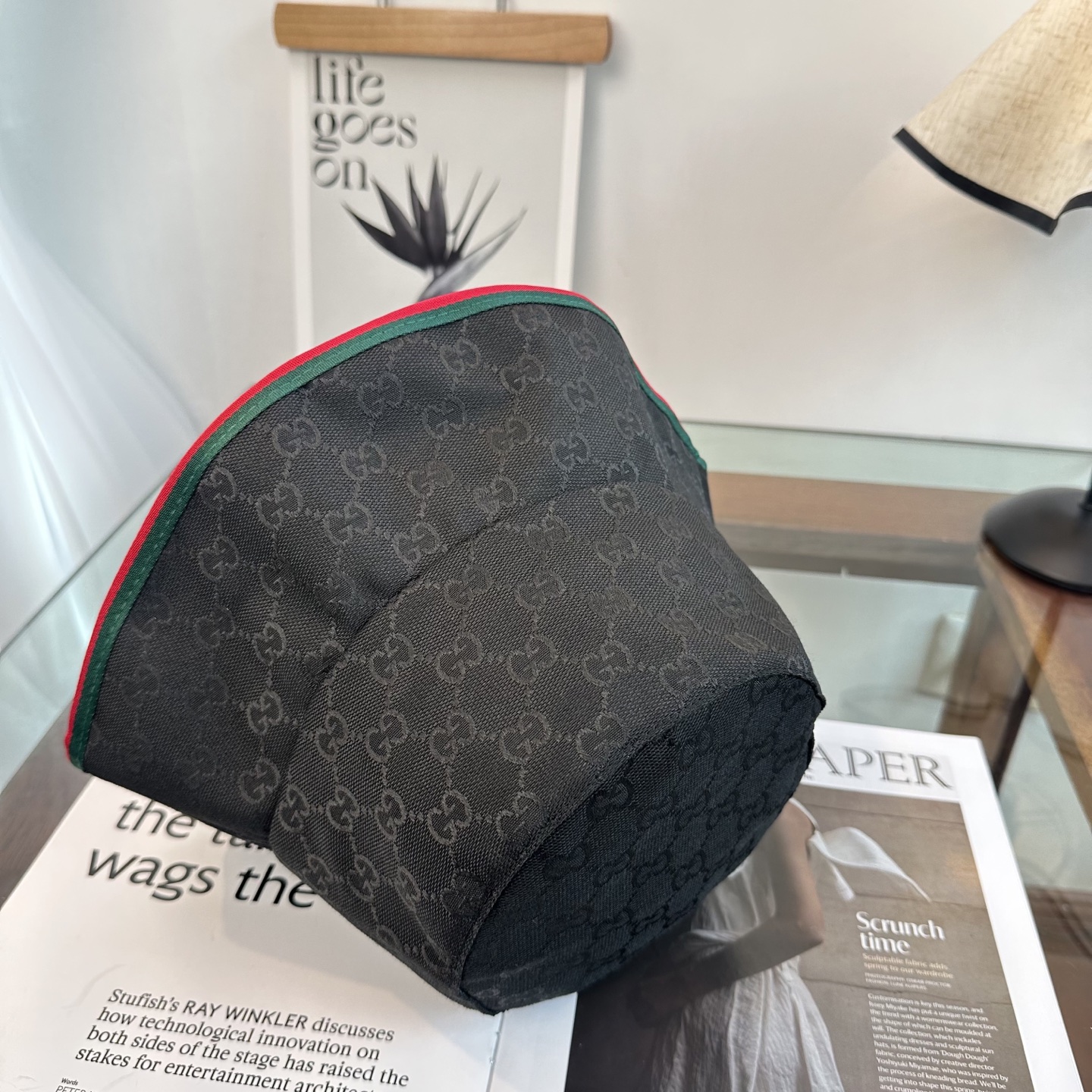 GUCCI古奇渔夫帽👒官网新品Gucci渔夫帽火爆来袭 工艺非常精美 高档大气上档次！低调奢华，方便携带