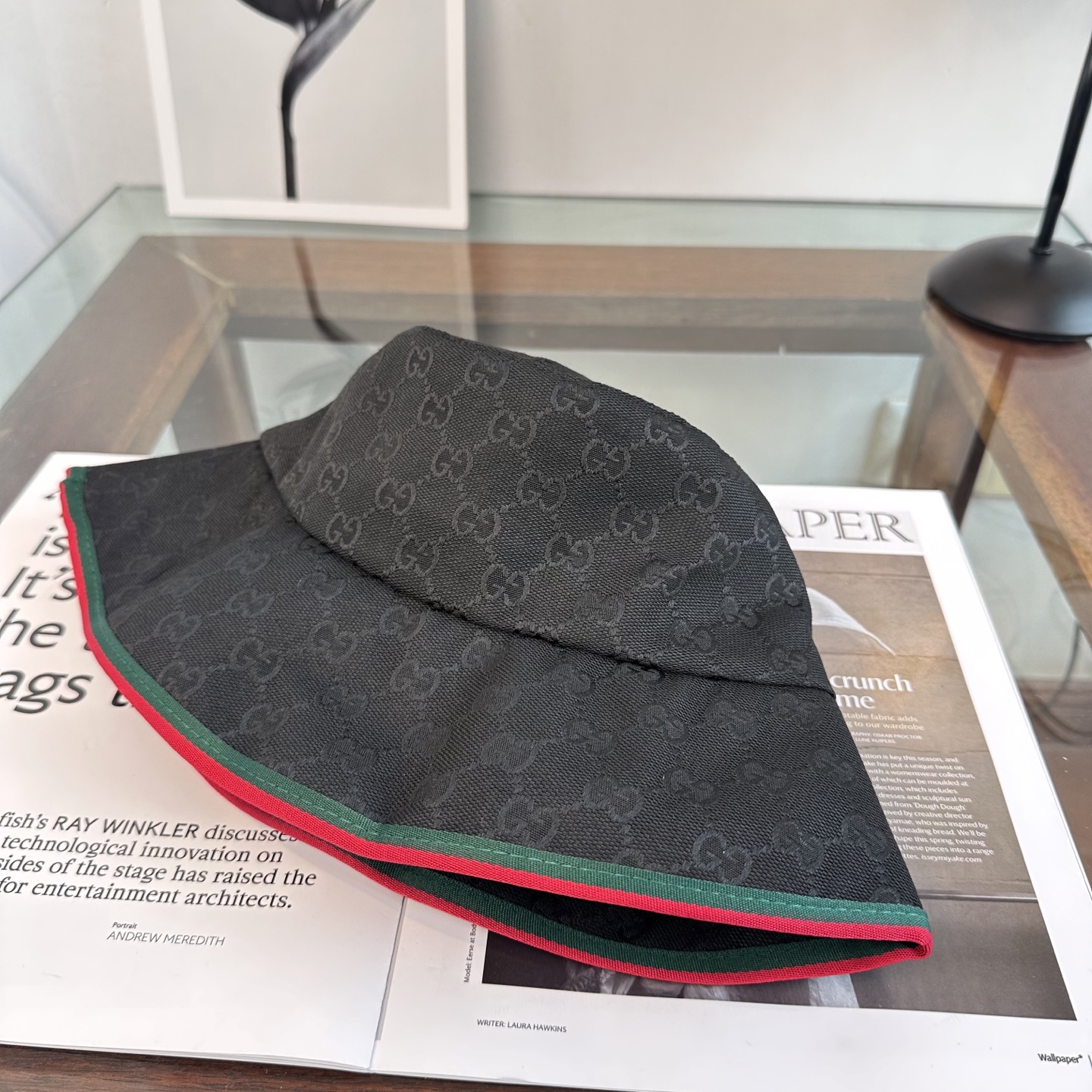 GUCCI古奇渔夫帽👒官网新品Gucci渔夫帽火爆来袭 工艺非常精美 高档大气上档次！低调奢华，方便携带