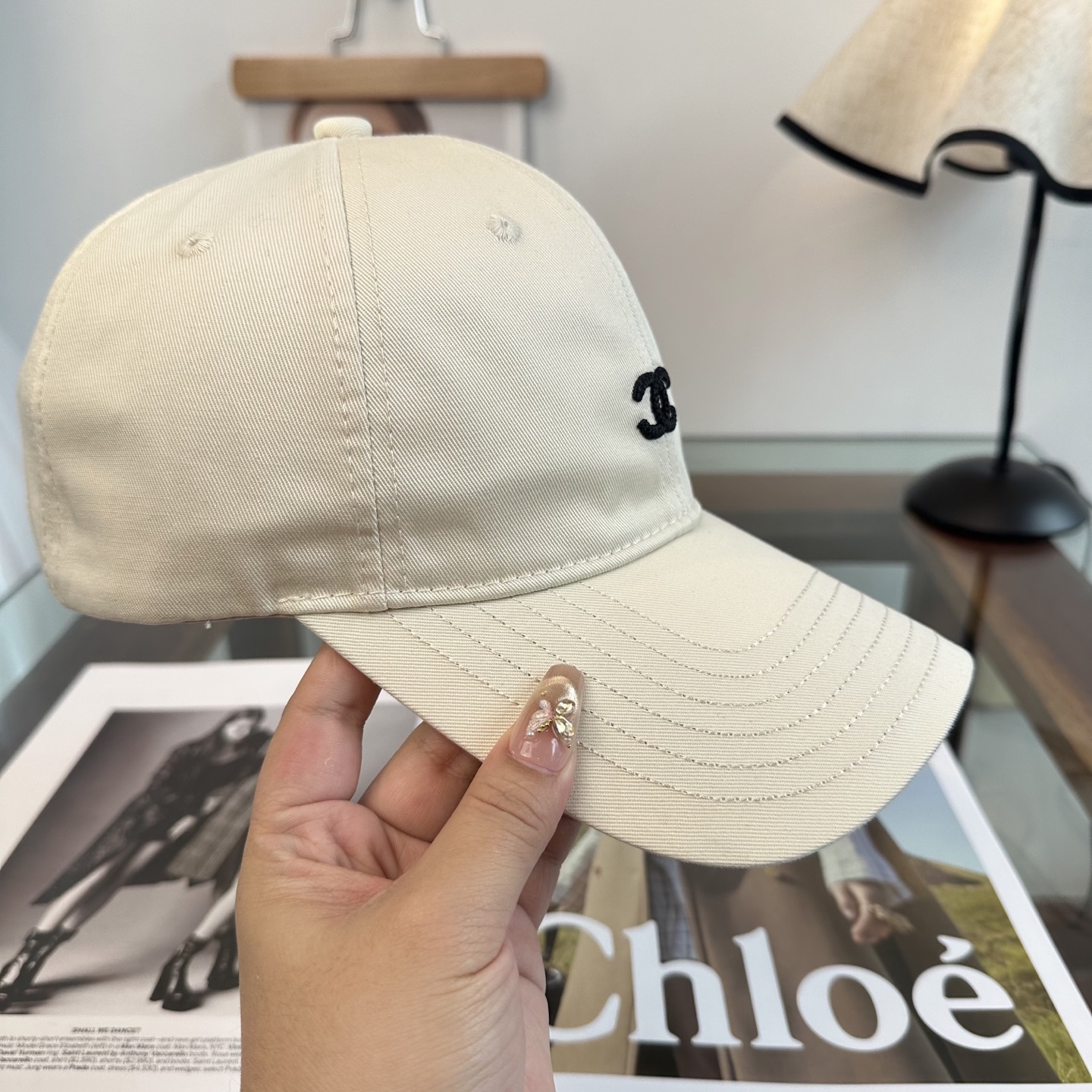 【CHANEL香奈儿】新款高级感唯美纹路小香风鸭舌帽 ，遮阳又超好搭配，出街单品 高货版本原单品质👄