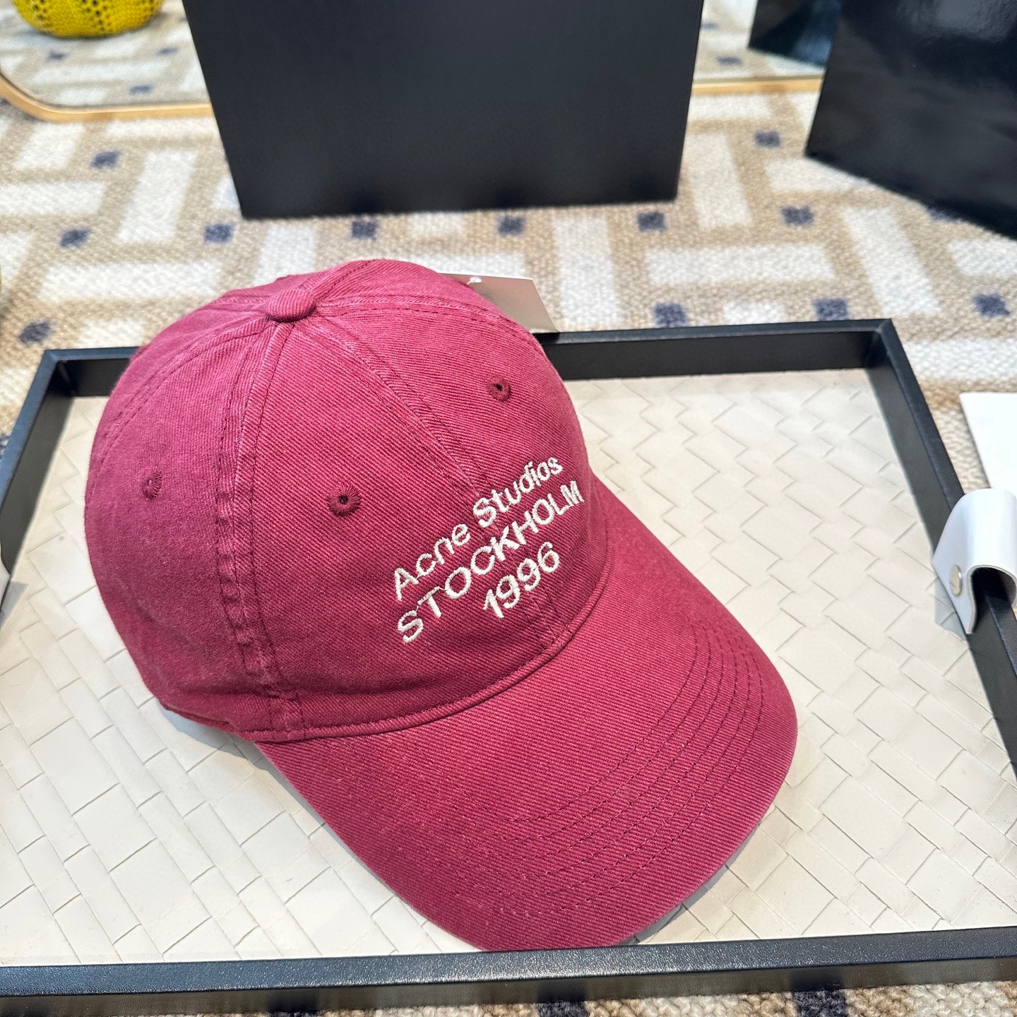 ACNE 潮牌棒球帽 简单休闲风的棒球帽 减龄百搭 适配度很高！简单随性~出街拍照拗造型非常加分~男女同