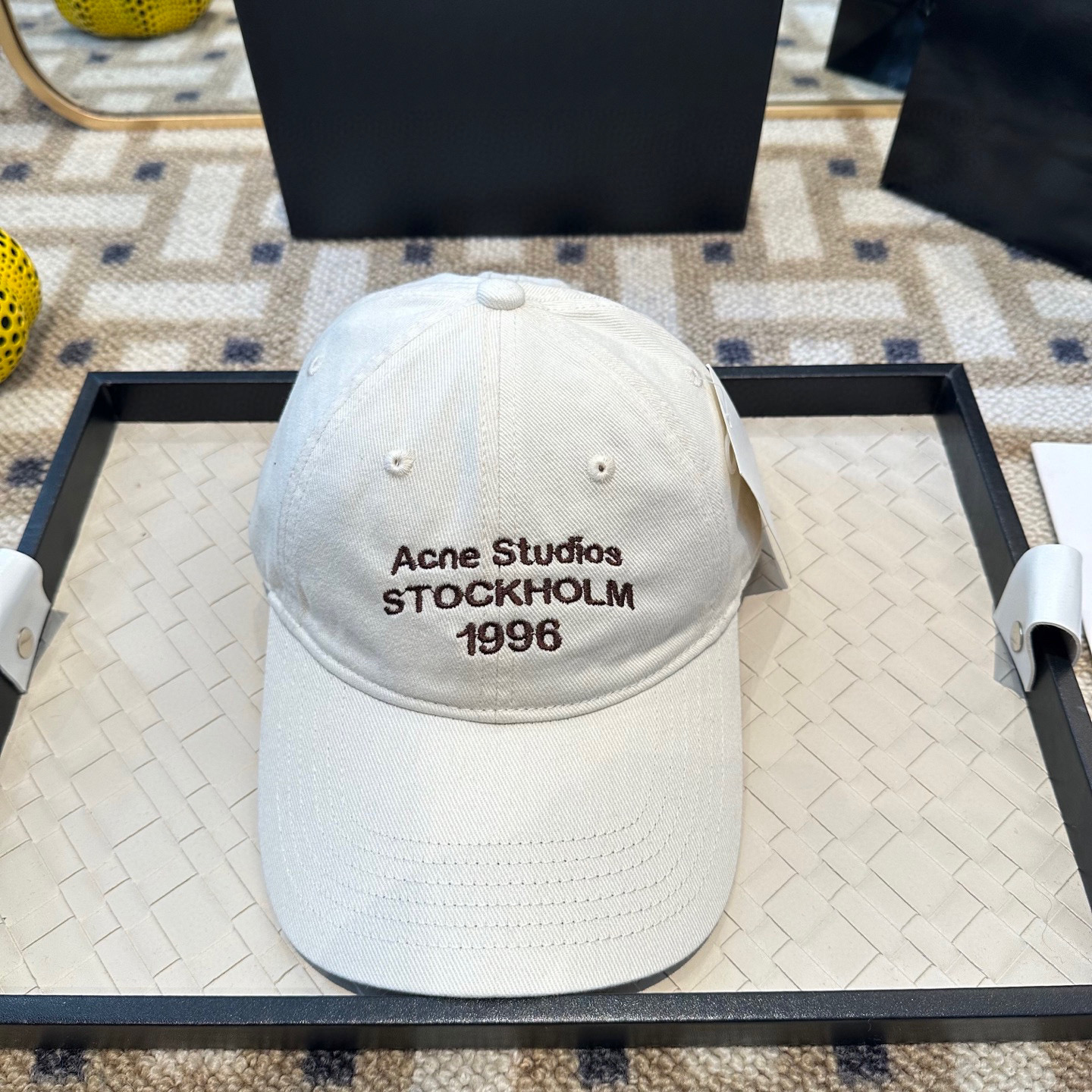 ACNE 潮牌棒球帽 简单休闲风的棒球帽 减龄百搭 适配度很高！简单随性~出街拍照拗造型非常加分~男女同