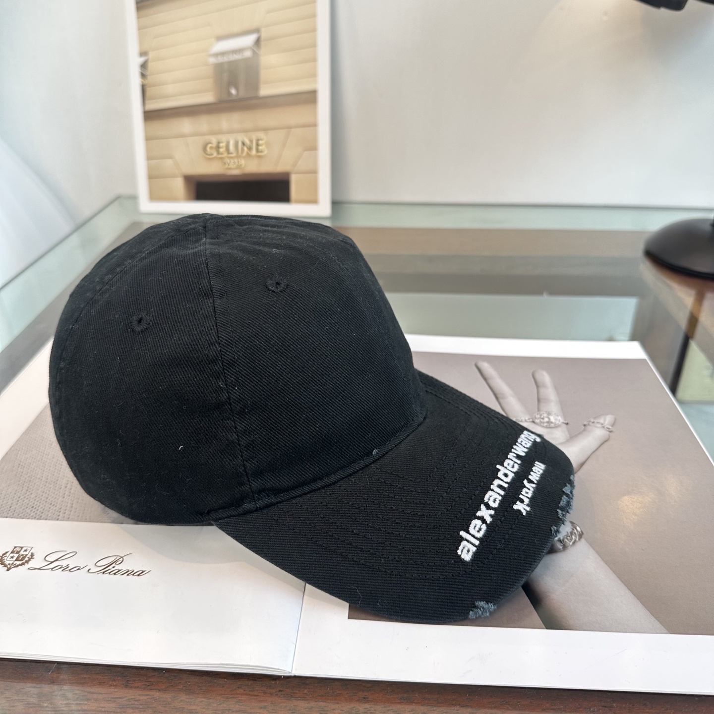 潮牌 Alexander亚历山大 棒球帽😎🔅超经典百搭单品💯出门凹造型的点亮搭配🤩重要的是还超级修饰脸型