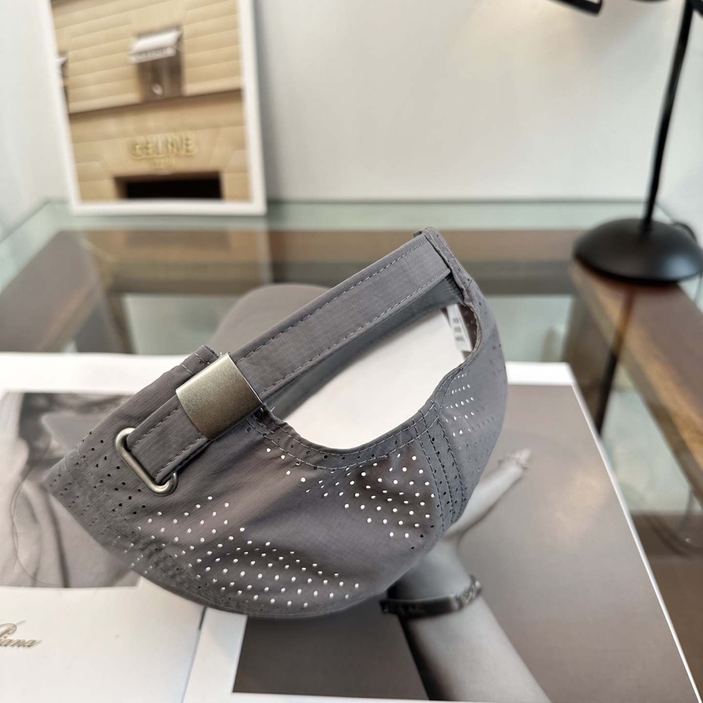 Alo 。爆款 新款棒球帽定制面料，简约时尚更透气，超火爆现货秒发