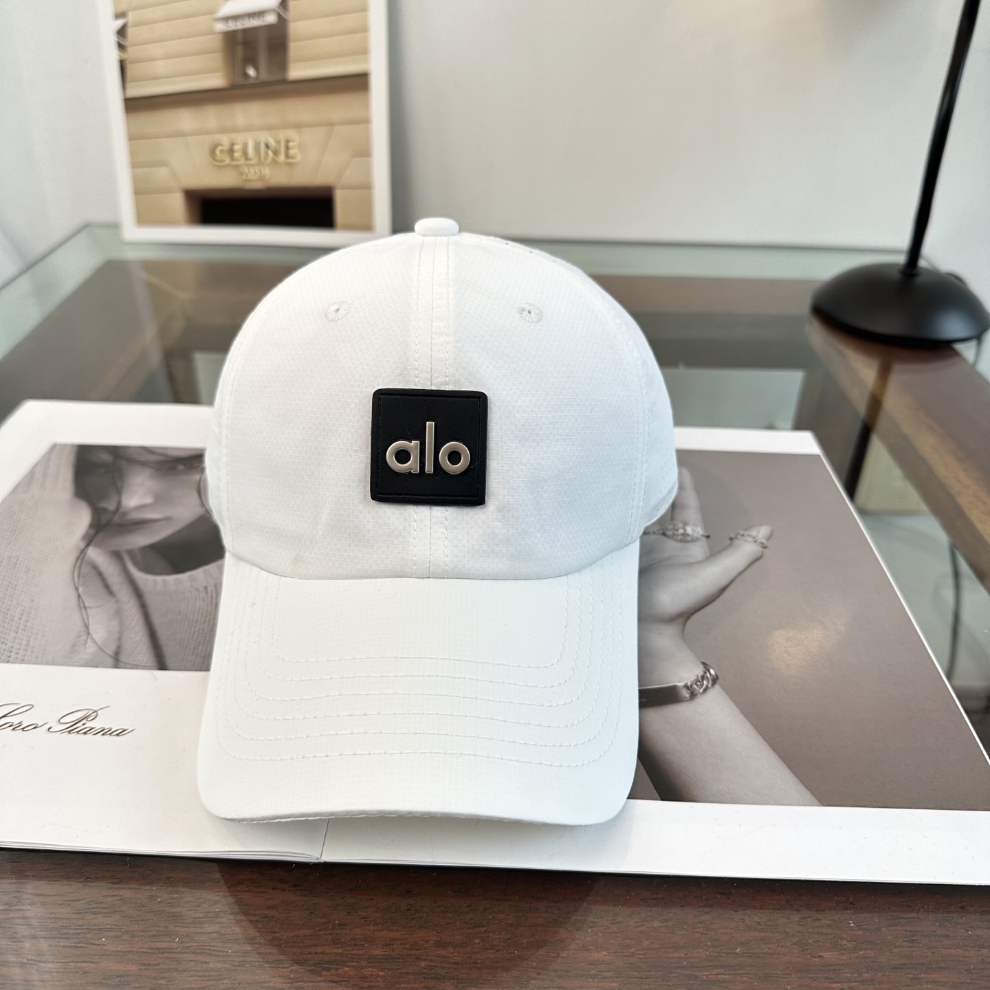 Alo 。爆款 新款棒球帽定制面料，简约时尚更透气，超火爆现货秒发