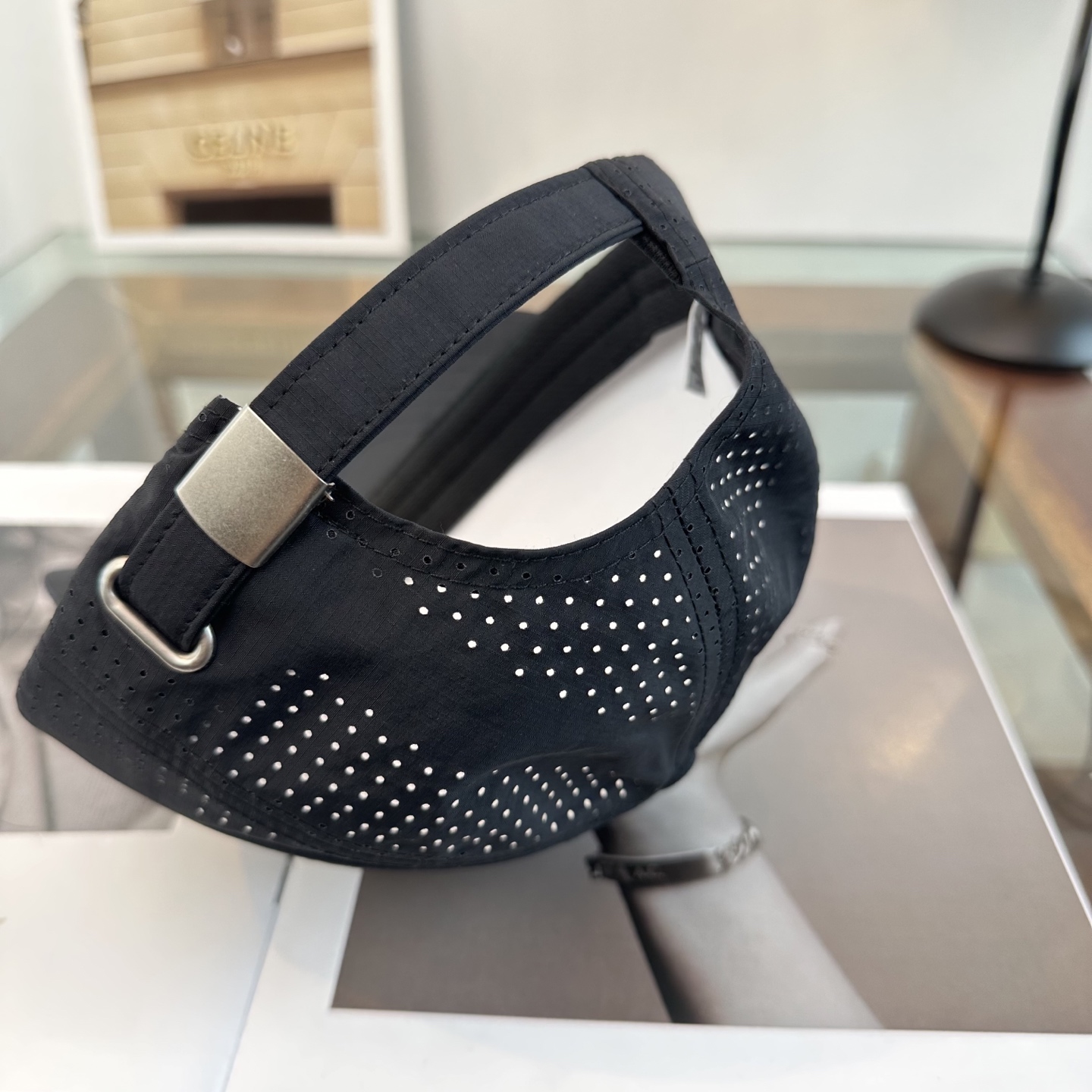 Alo 。爆款 新款棒球帽定制面料，简约时尚更透气，超火爆现货秒发