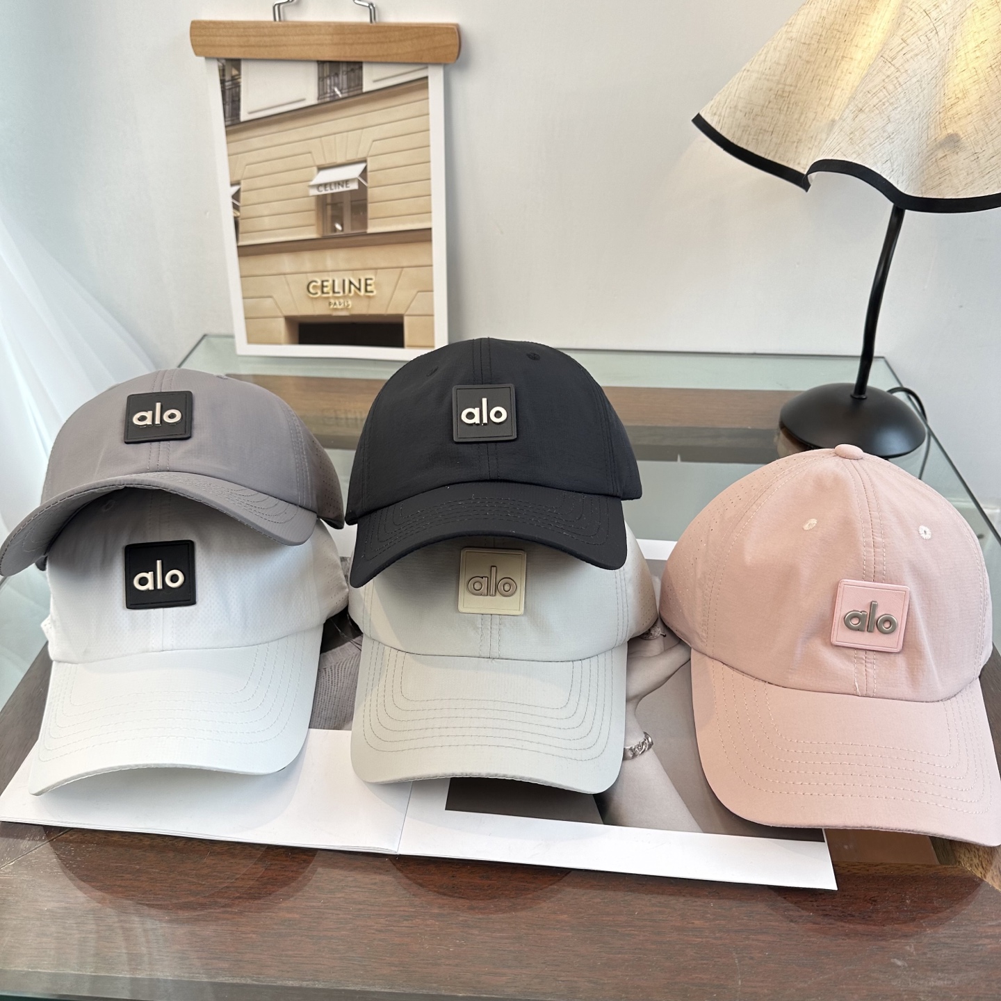 Alo 。爆款 新款棒球帽定制面料，简约时尚更透气，超火爆现货秒发