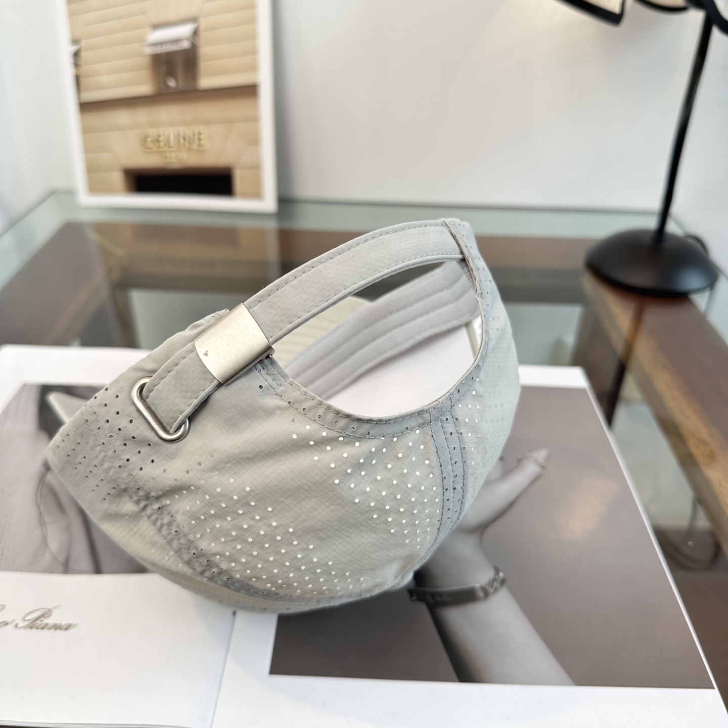 Alo 。爆款 新款棒球帽定制面料，简约时尚更透气，超火爆现货秒发