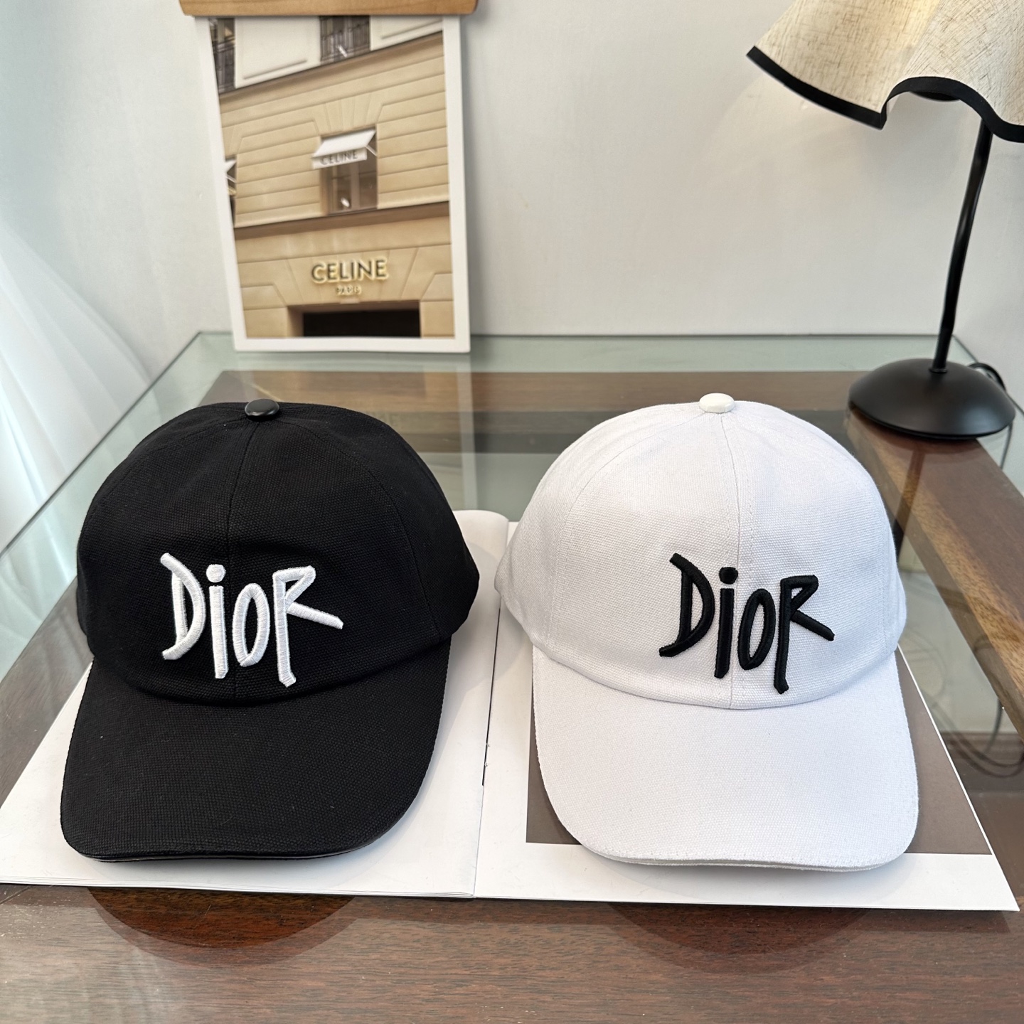 DIOR迪奥 官网同步新款发布 D家棒球帽🧢，水洗标超级火爆