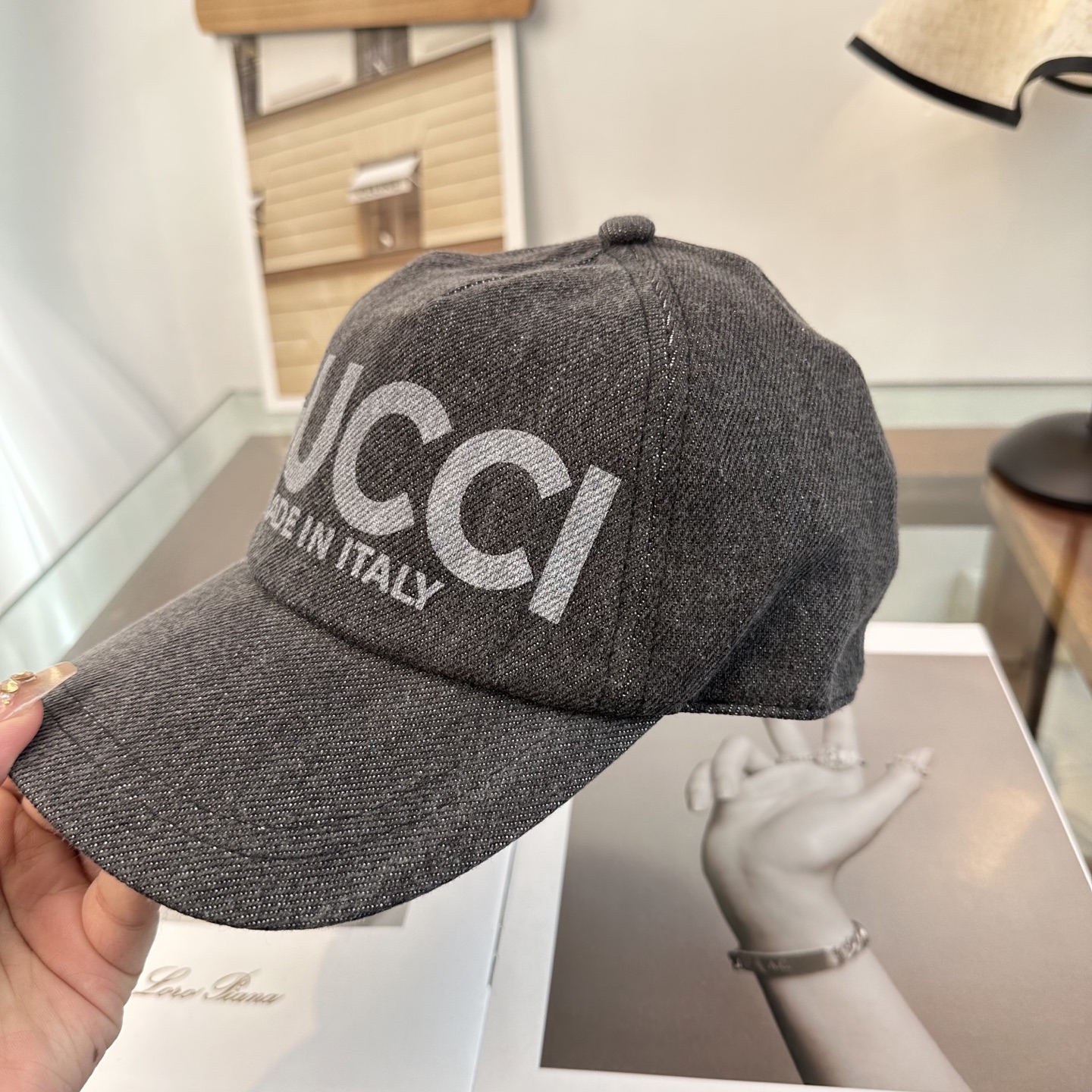 GUCCI古奇棒球帽 2026新款 工艺非常精美 高档大气上档次！低调奢华，方便携带！