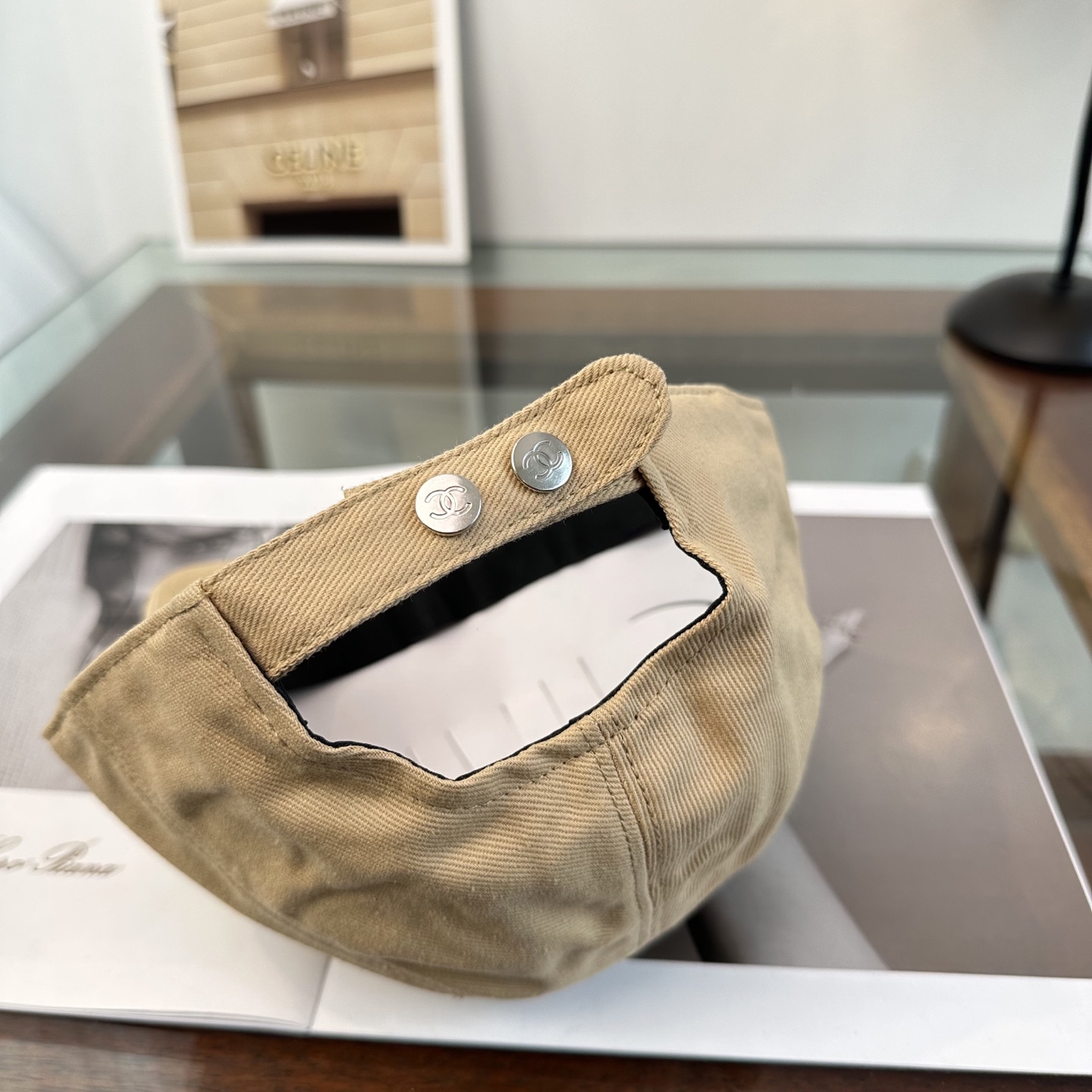 【CHANEL香奈儿】新款高级感唯美纹路小香风鸭舌帽 ，遮阳又超好搭配，出街单品 高货版本原单品质👄