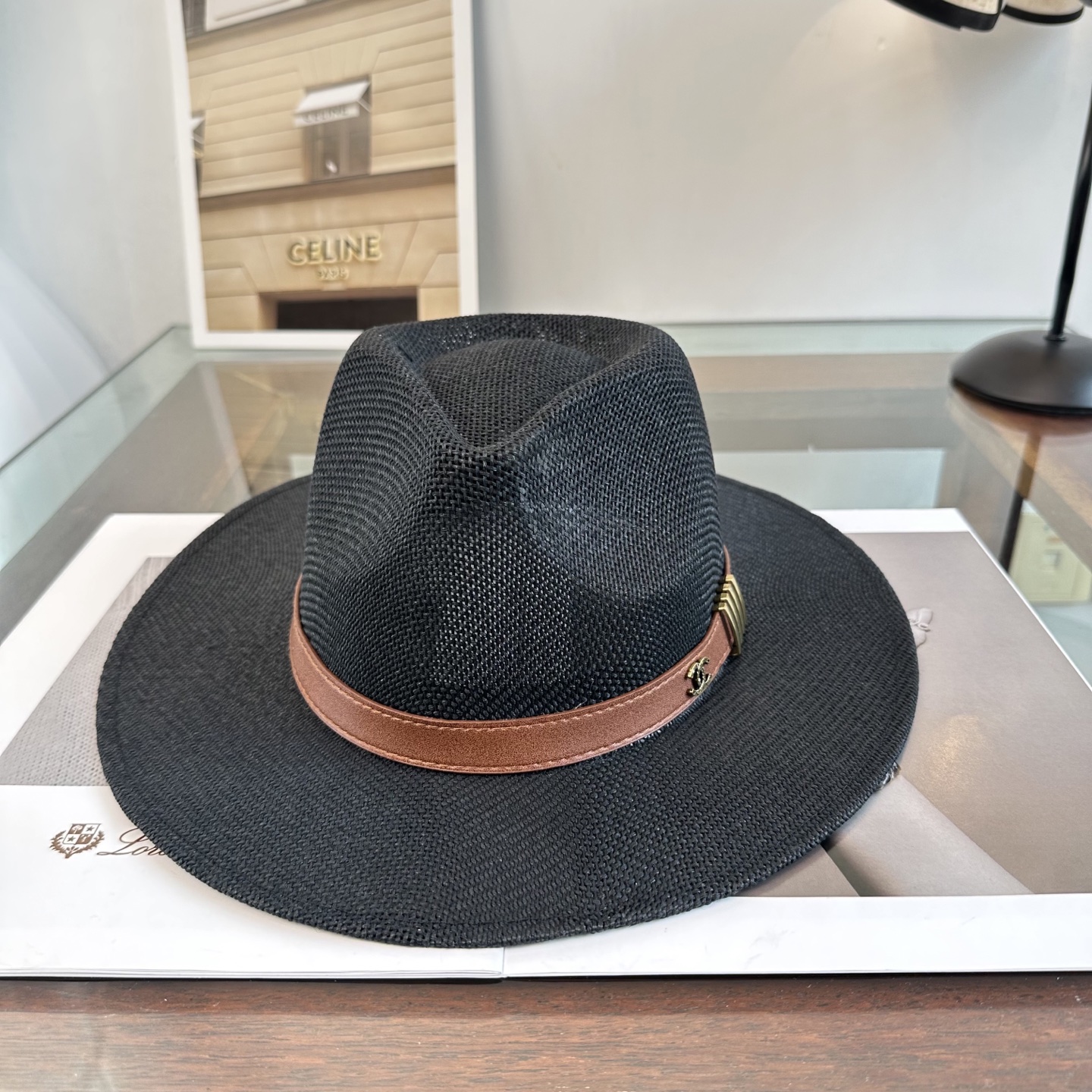 CHANEL香奈儿2026新款平顶草帽 夏天海边首选～新款材质编织而成～质感满分💯