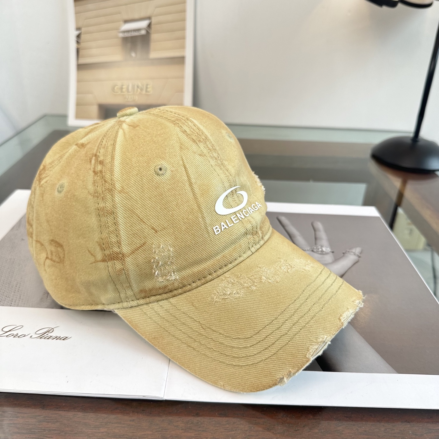 新品Balenciaga 巴黎世家字母新款棒球帽现货秒发🧢简约时尚超级无敌好看的帽子！情侣款！