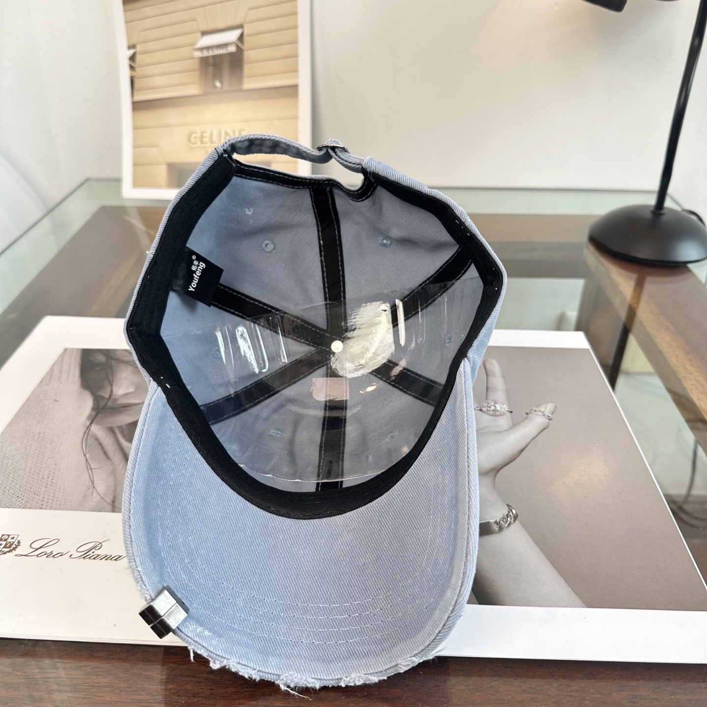 新品Balenciaga 巴黎世家字母新款棒球帽现货秒发🧢简约时尚超级无敌好看的帽子！情侣款！