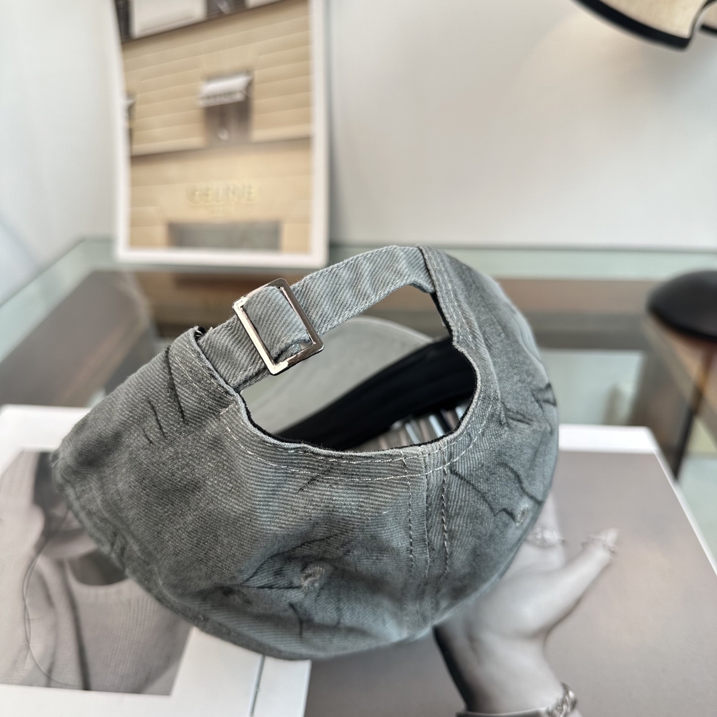 新品Balenciaga 巴黎世家字母新款棒球帽现货秒发🧢简约时尚超级无敌好看的帽子！情侣款！