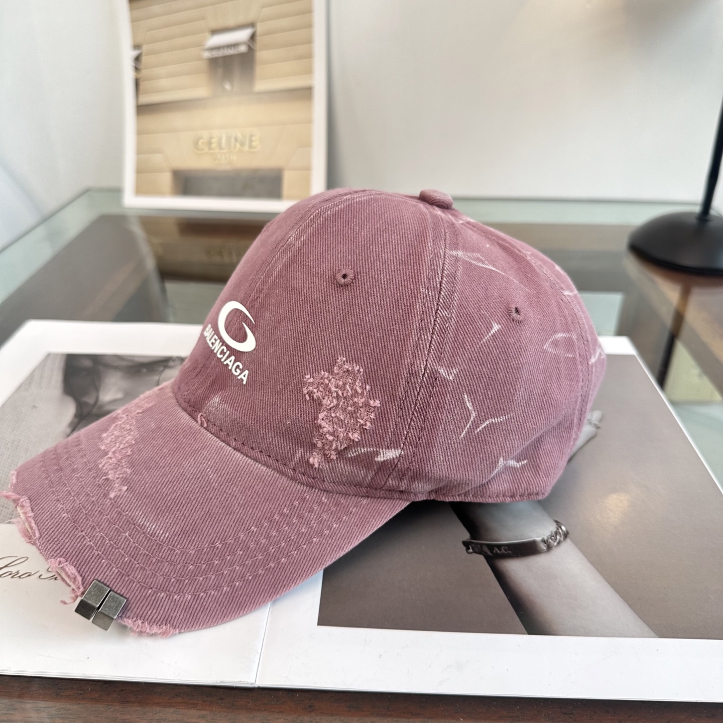 新品Balenciaga 巴黎世家字母新款棒球帽现货秒发🧢简约时尚超级无敌好看的帽子！情侣款！