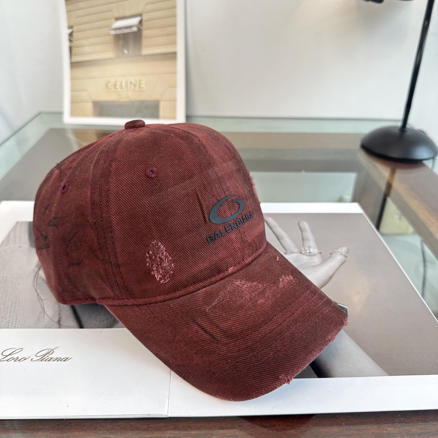 新品Balenciaga 巴黎世家字母新款棒球帽现货秒发🧢简约时尚超级无敌好看的帽子！情侣款！