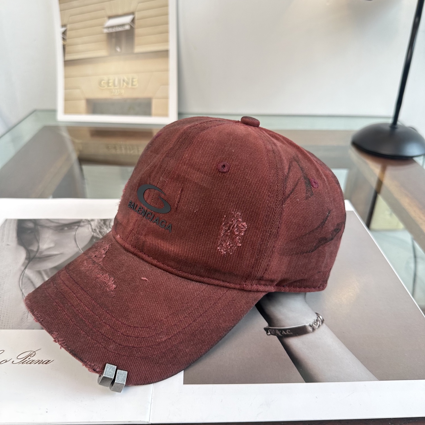 新品Balenciaga 巴黎世家字母新款棒球帽现货秒发🧢简约时尚超级无敌好看的帽子！情侣款！