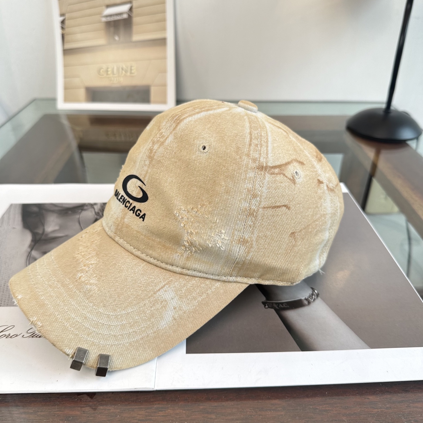 新品Balenciaga 巴黎世家字母新款棒球帽现货秒发🧢简约时尚超级无敌好看的帽子！情侣款！