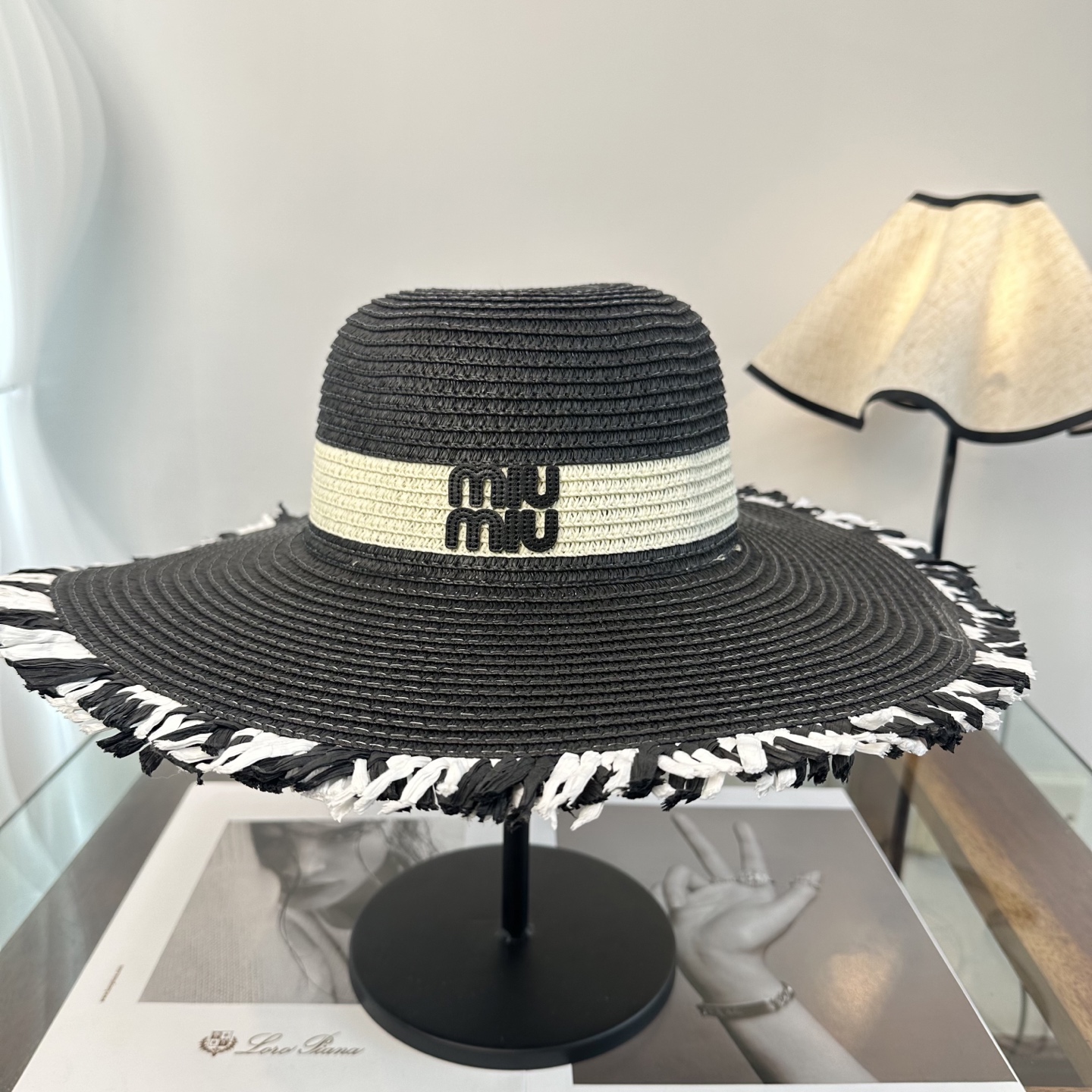 miumiu缪缪 2026新款平顶草帽 夏天海边首选～新款材质编织而成～质感满分💯