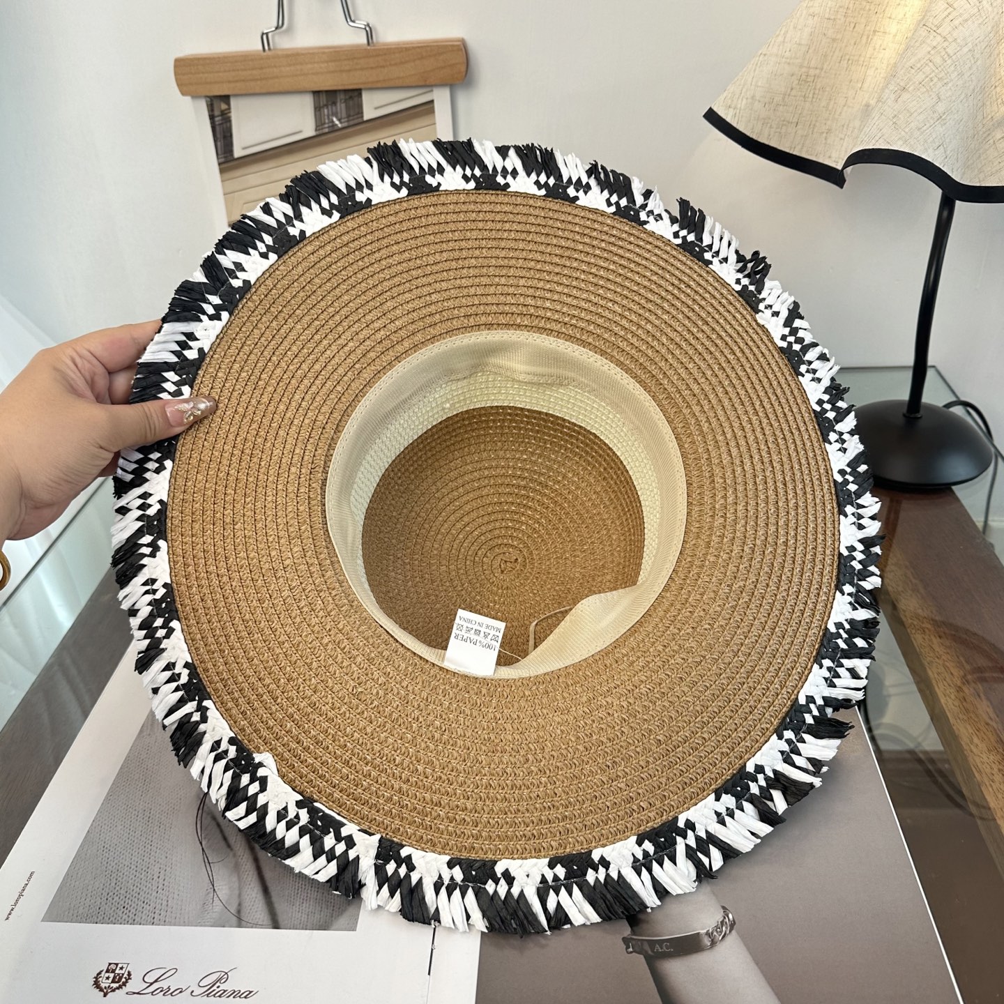 miumiu缪缪 2026新款平顶草帽 夏天海边首选～新款材质编织而成～质感满分💯