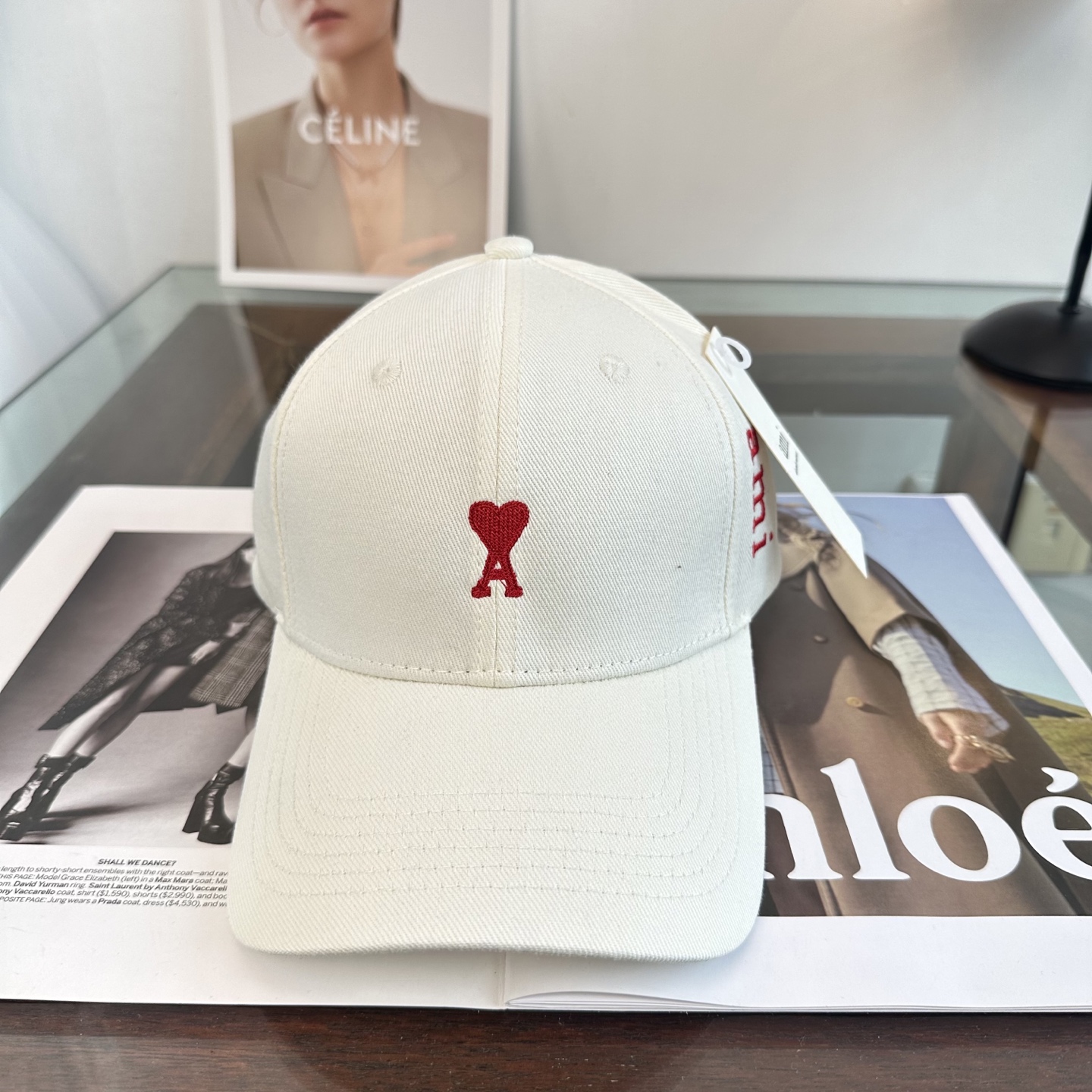 ami 棒球帽颜值担当，遮阳挡风的四季款，闭眼入版型挺阔 面料很好喔