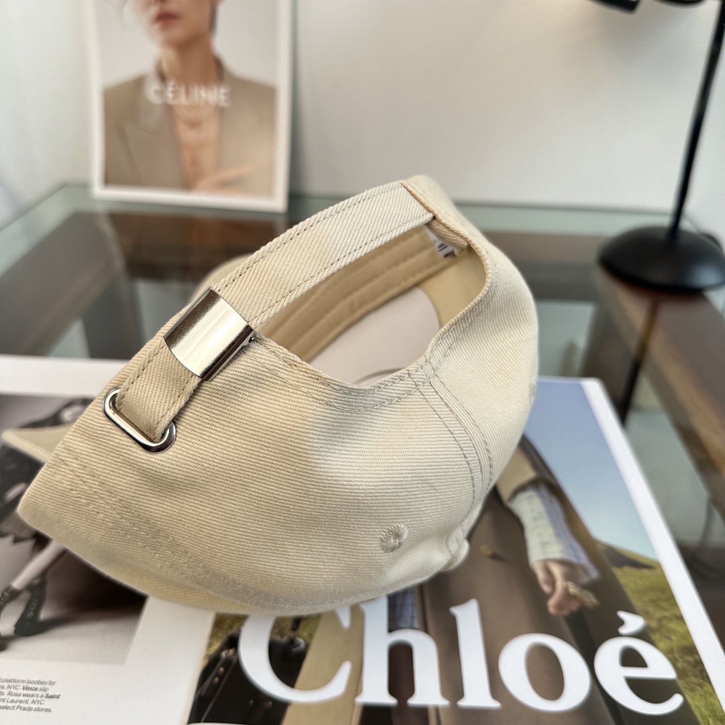 ami 棒球帽颜值担当，遮阳挡风的四季款，闭眼入版型挺阔 面料很好喔