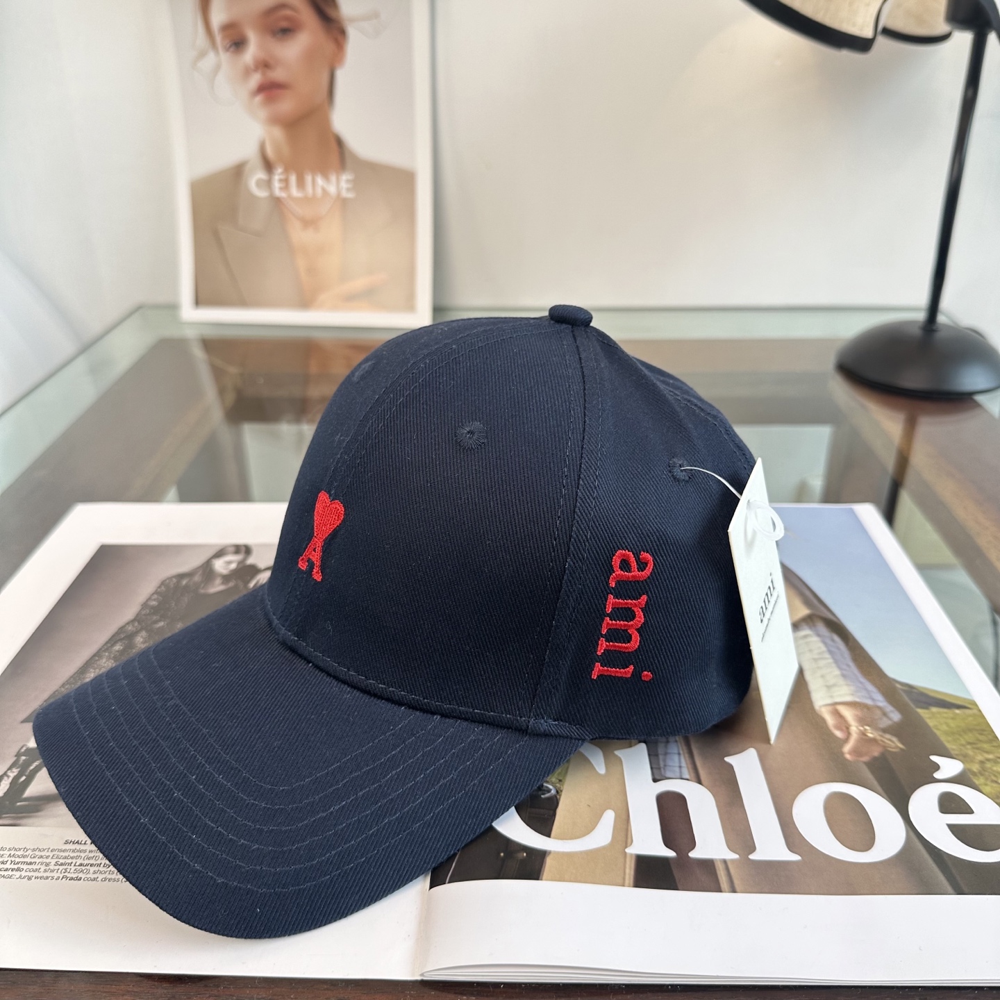 ami 棒球帽颜值担当，遮阳挡风的四季款，闭眼入版型挺阔 面料很好喔