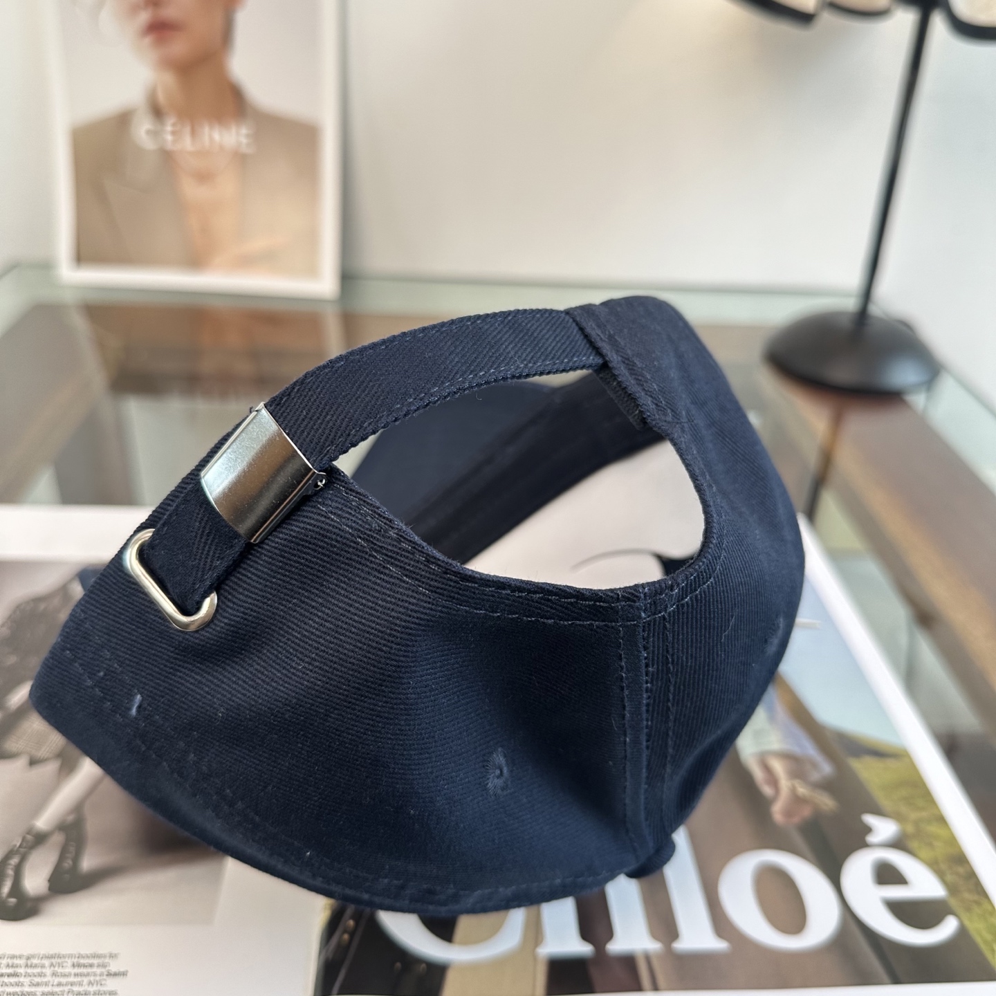 ami 棒球帽颜值担当，遮阳挡风的四季款，闭眼入版型挺阔 面料很好喔