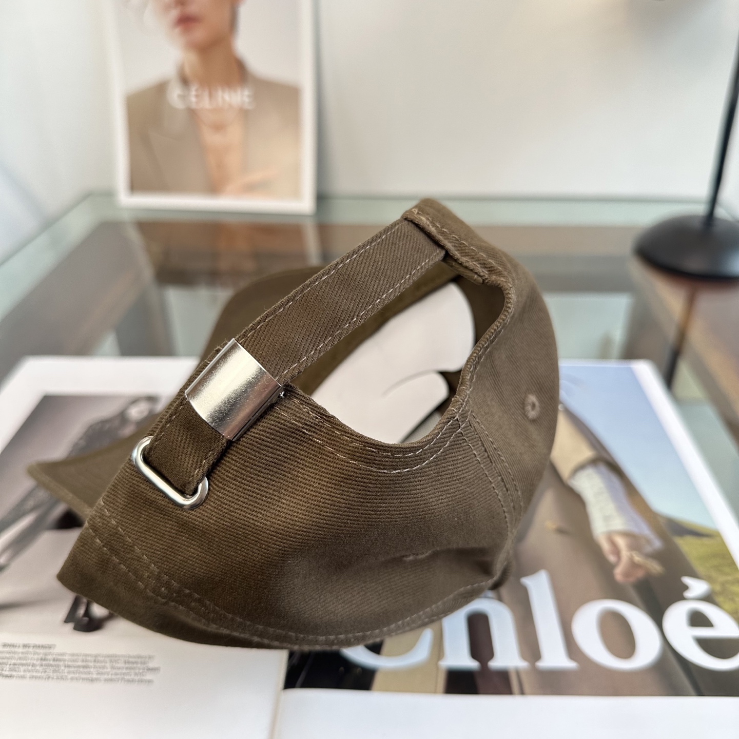 ami 棒球帽颜值担当，遮阳挡风的四季款，闭眼入版型挺阔 面料很好喔