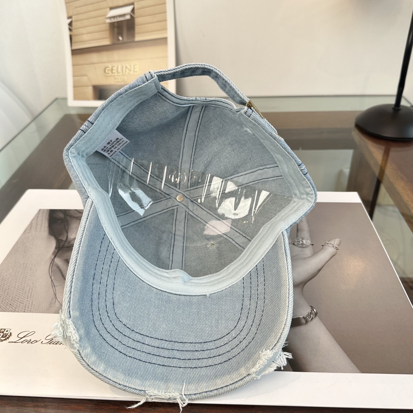 新品Balenciaga 巴黎世家字母新款棒球帽现货秒发🧢简约时尚超级无敌好看的帽子！情侣款！