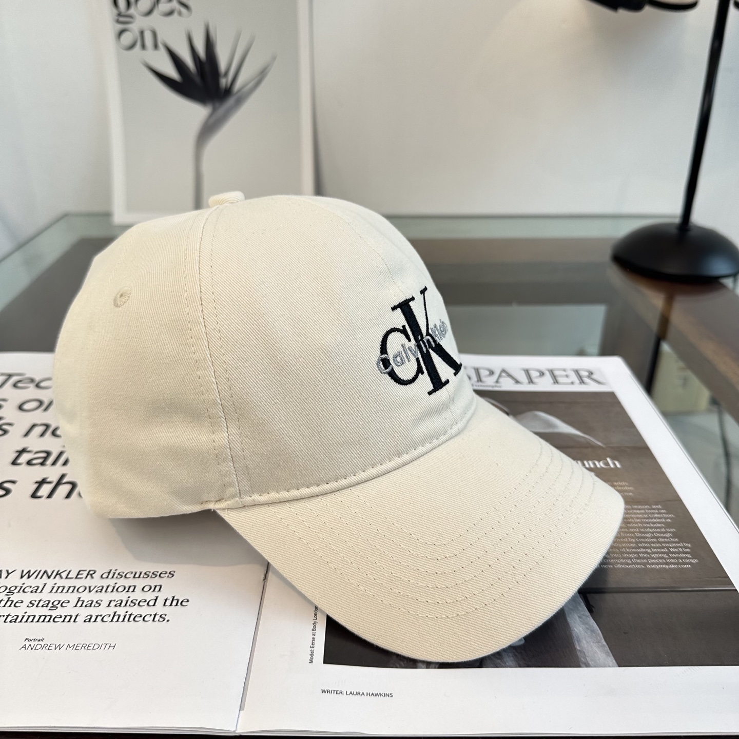 Calvin Klein，CKlogo春夏新款棒球帽 小红书推荐，时尚百搭，众多明星都喜欢的一款，非常爆